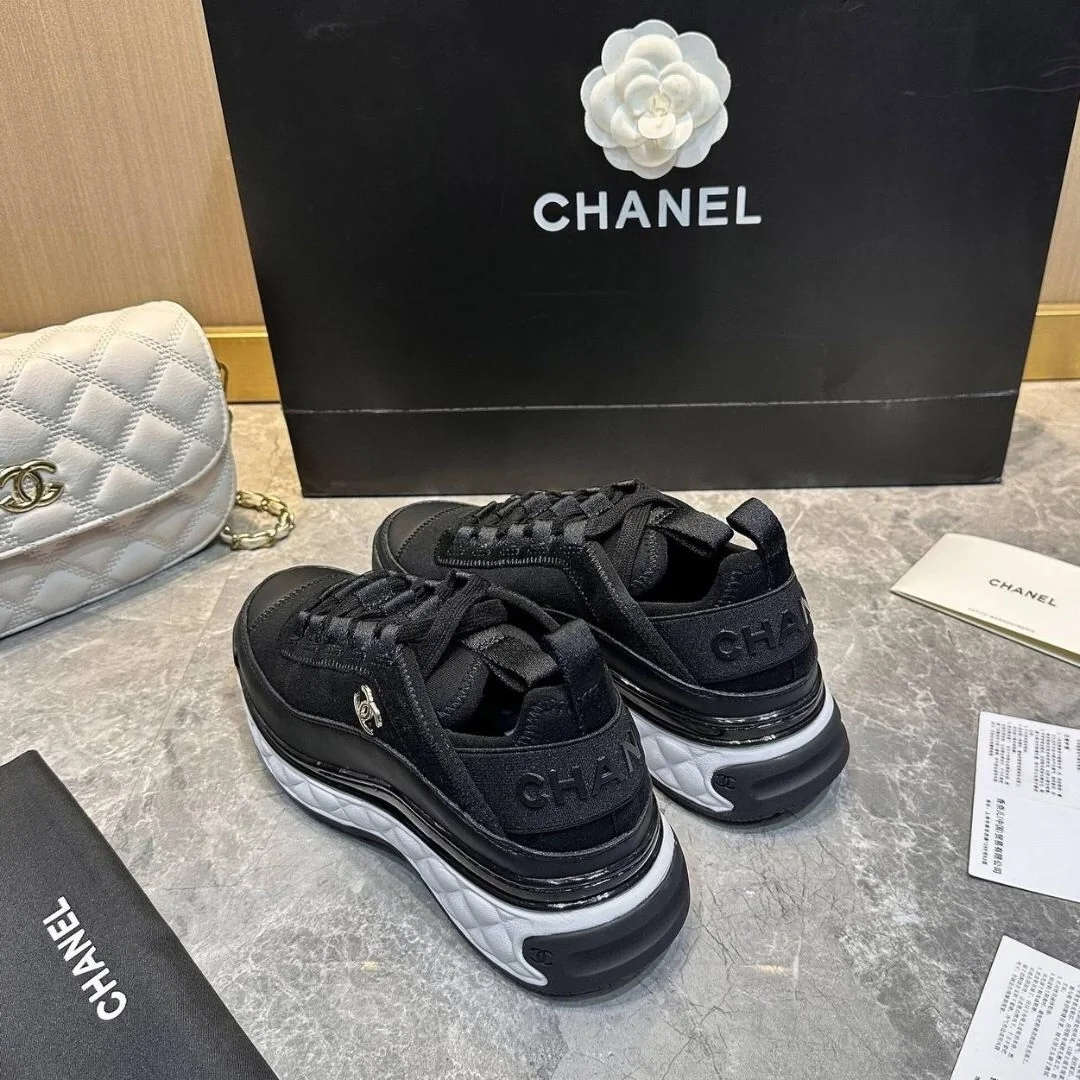 Женские кроссовки Chanel - миниатюра 2