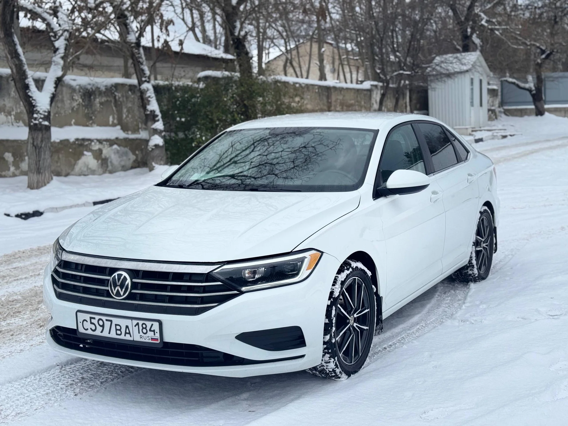 Автомобиль - миниатюра 4