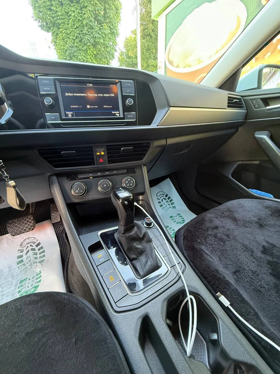 Автомобиль - миниатюра 8