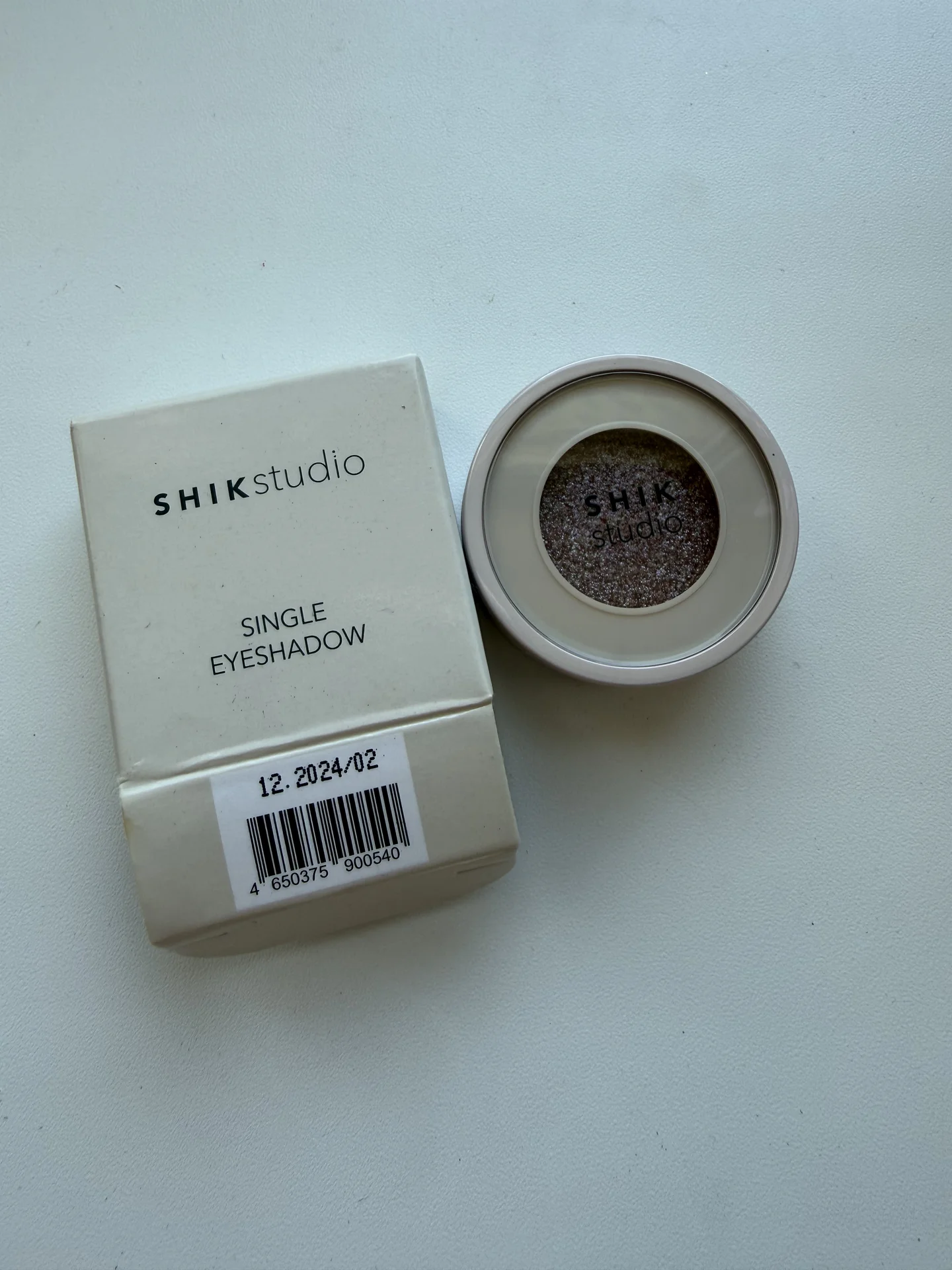 Палетка Huda beauty и shik - миниатюра 5