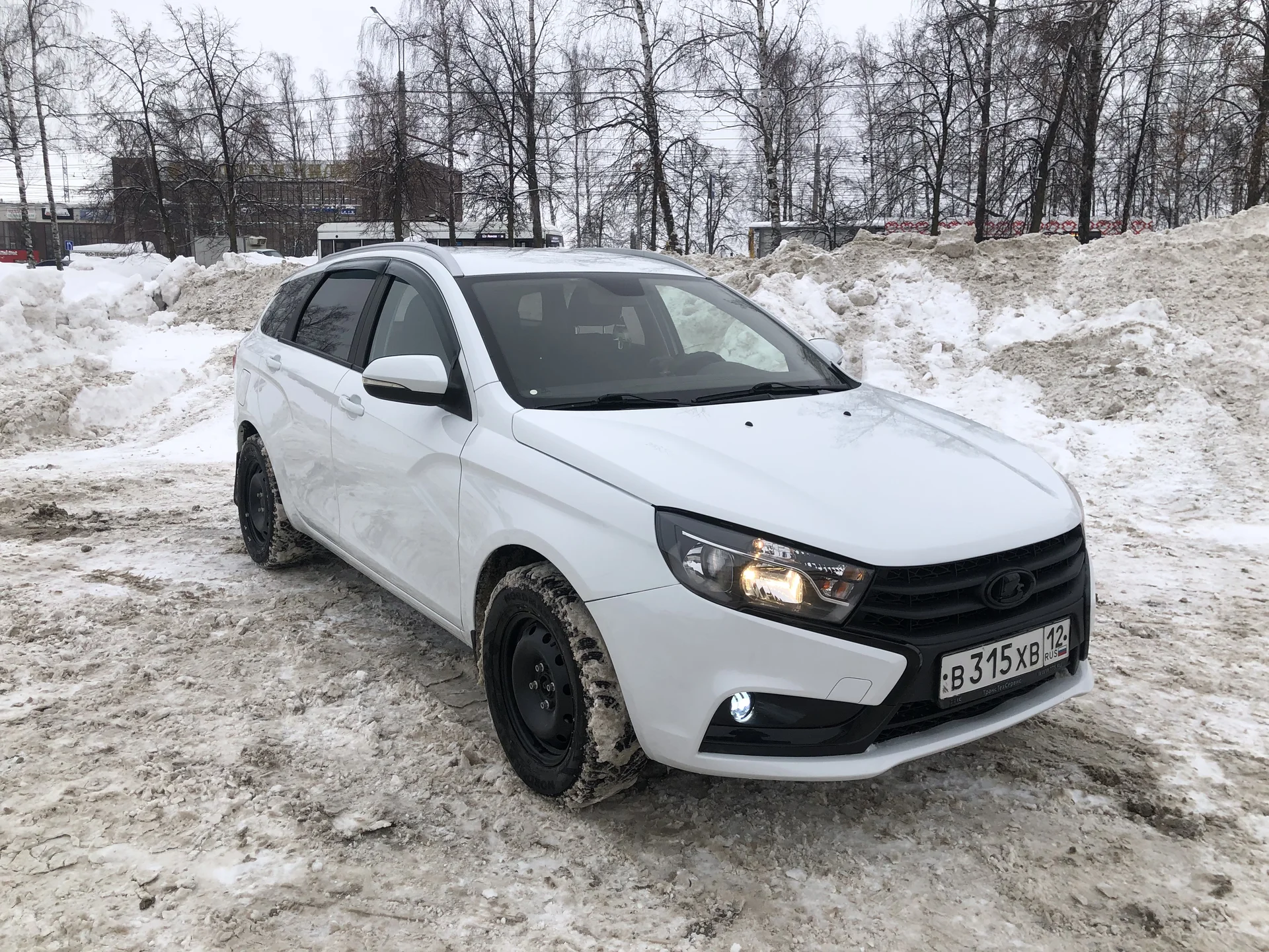 Lada Vesta 1.8 - миниатюра 3