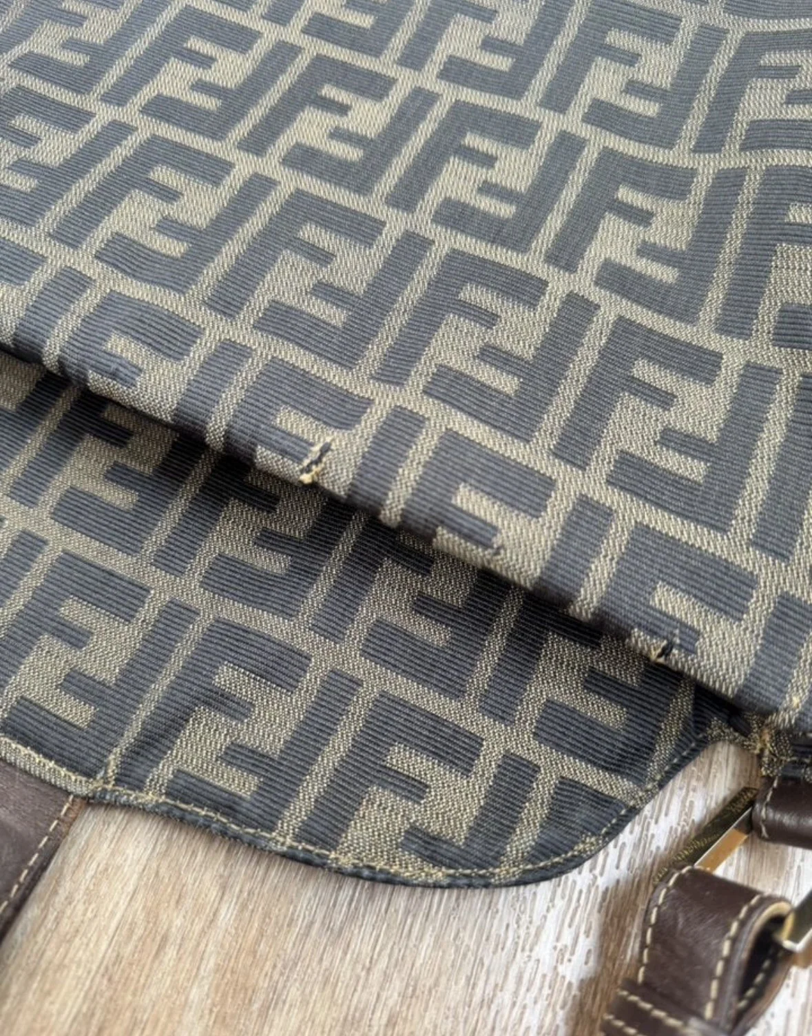 Fendi Zucca Canvas Shoulder Bag сумка фенди - миниатюра 8