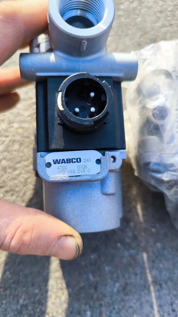 Модулятор АБС для грузовиков (WABCO 4721950180) - изображение 1