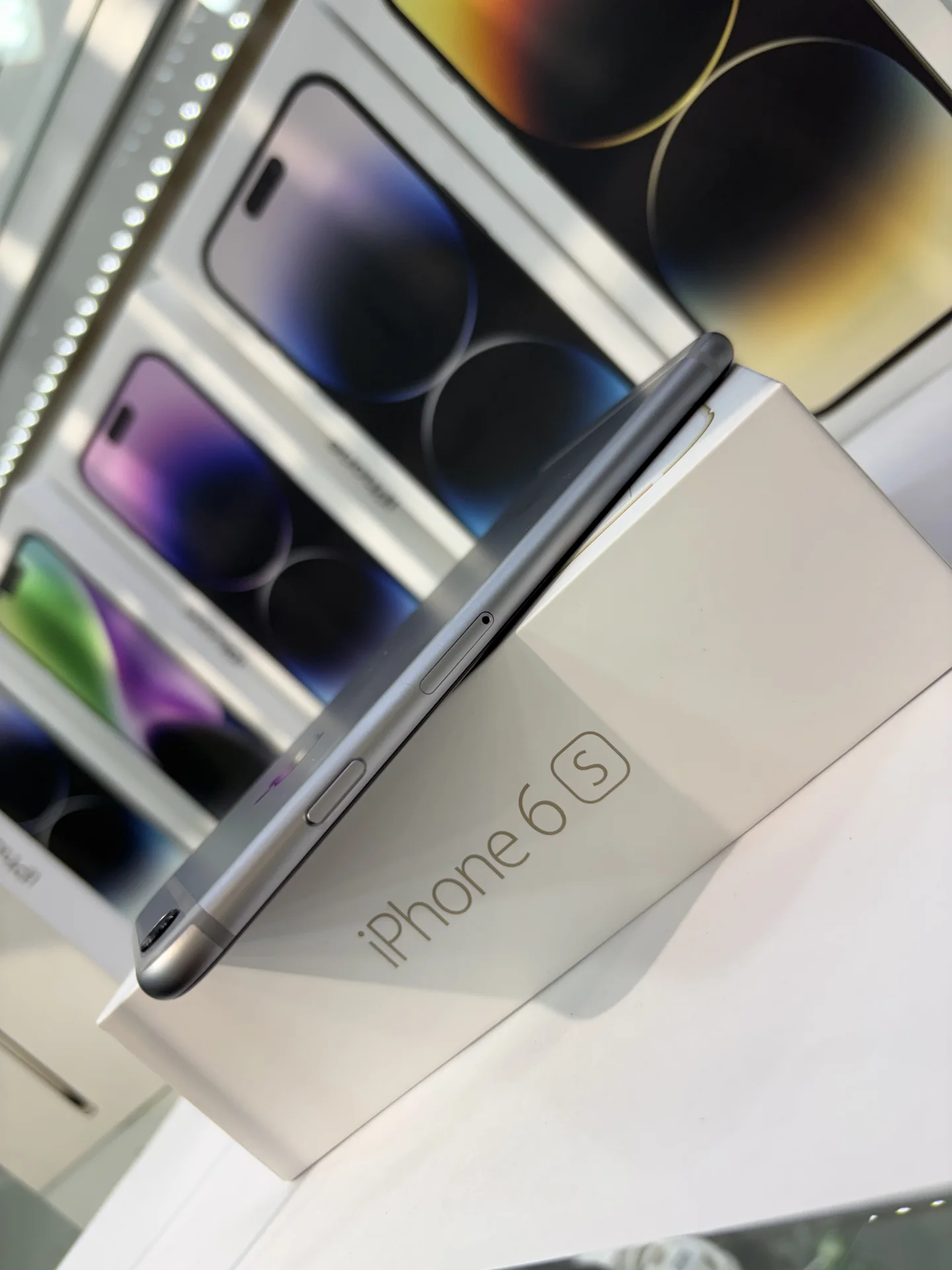 iPhone 6s 32 как новый 98% ориг! - миниатюра 12
