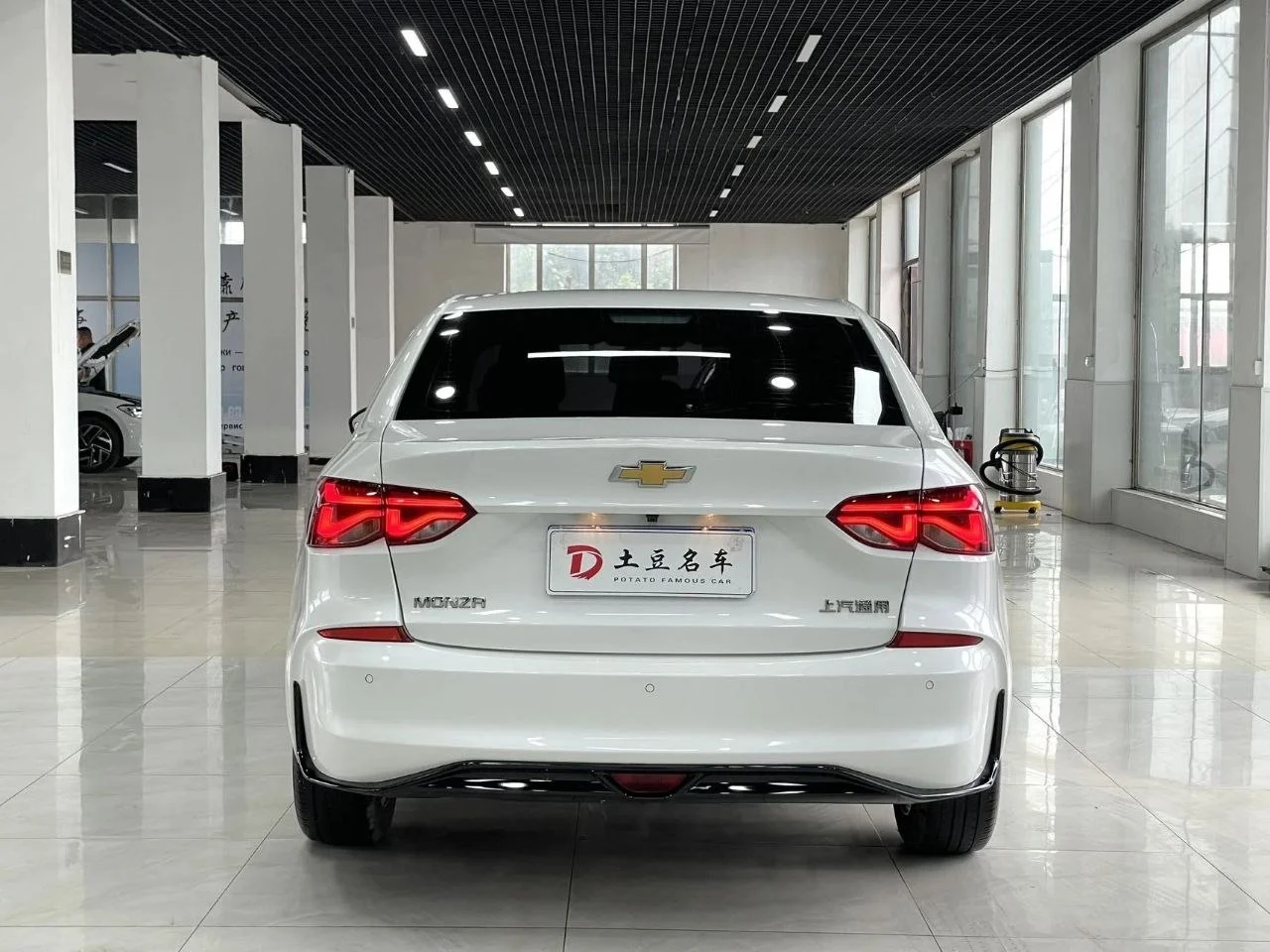 Chevrolet Monza 2023 - миниатюра 2