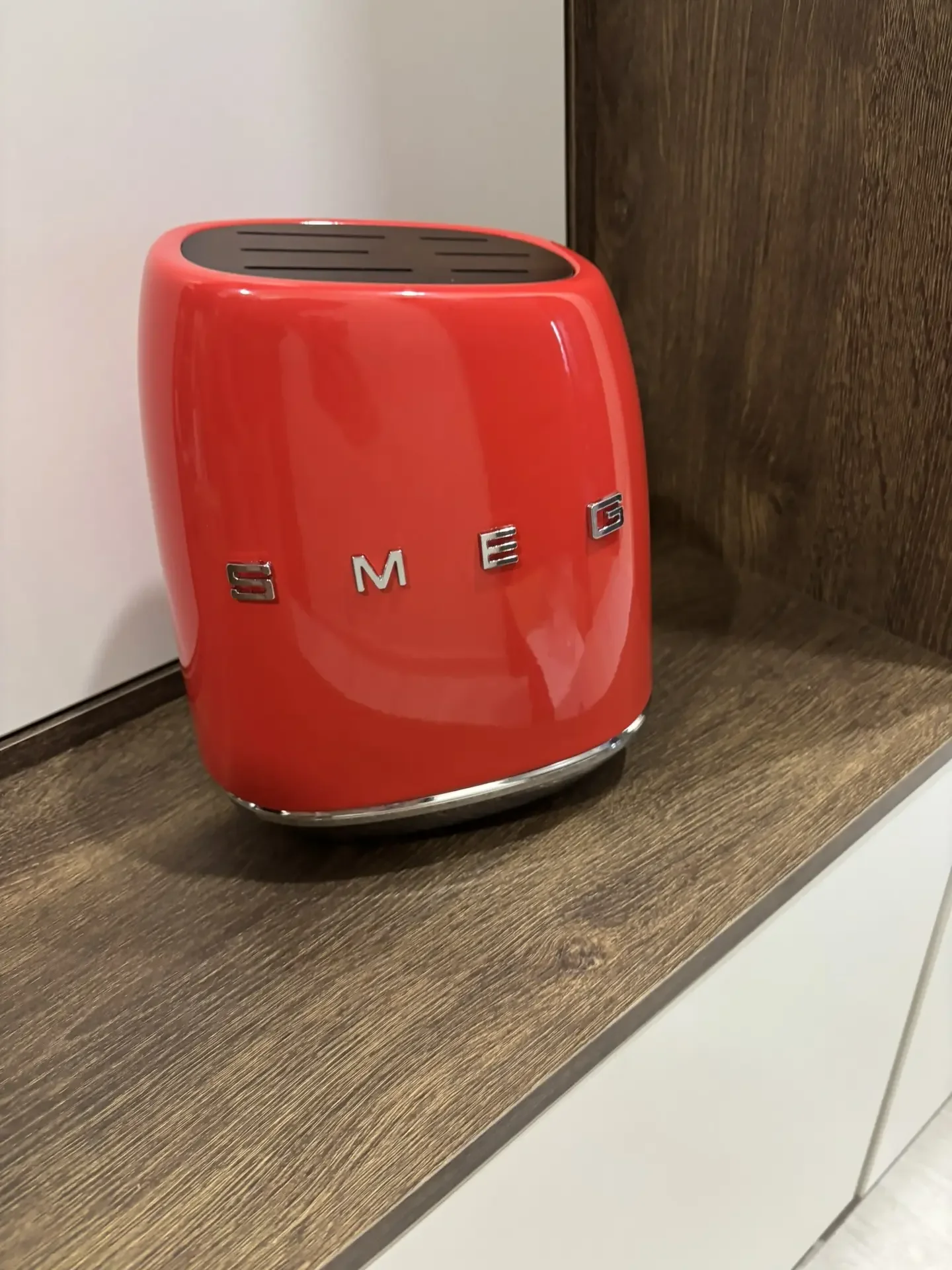 Набор ножей Smeg с подставкой, чёрный - миниатюра 4