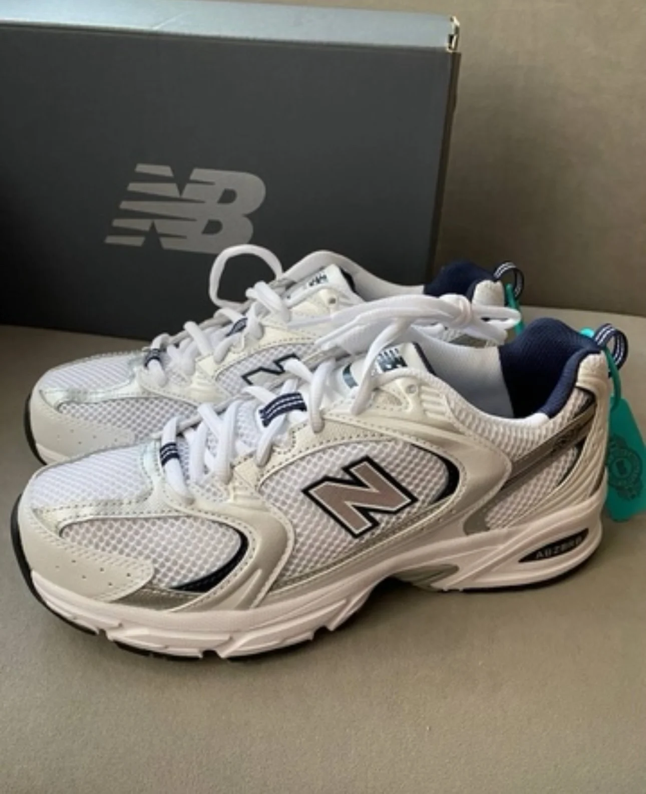 Кроссовки New Balance новые оригинальные в коробке
