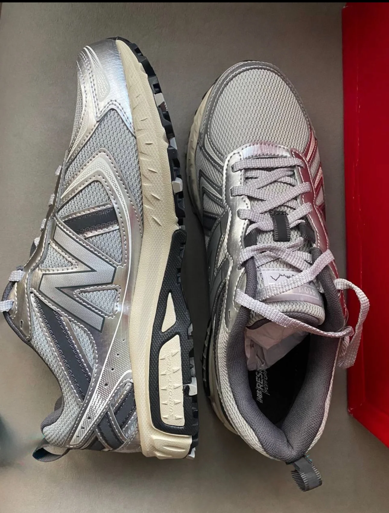 New balance 410 новые оригинал EU 39,5 в Сочи - миниатюра 6