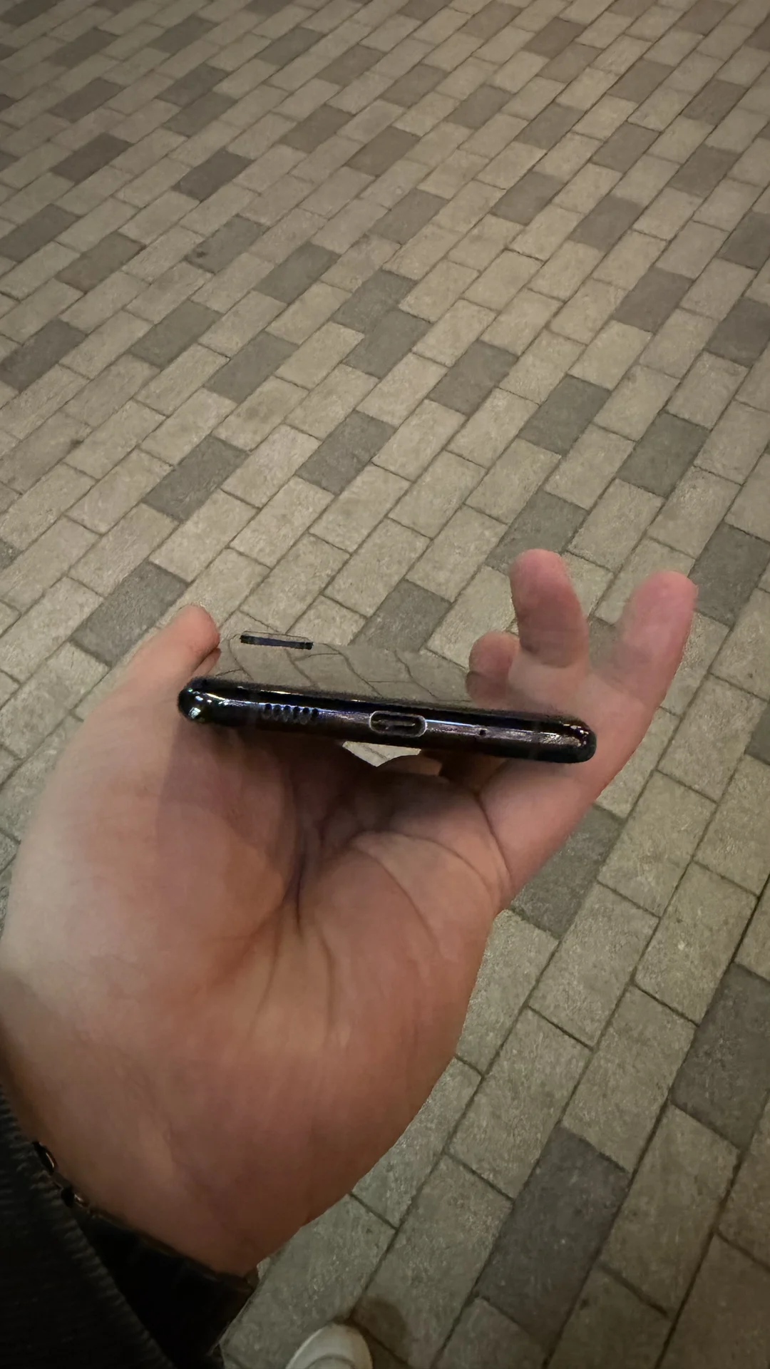 Samsung S20+ BTS Edition - миниатюра 4