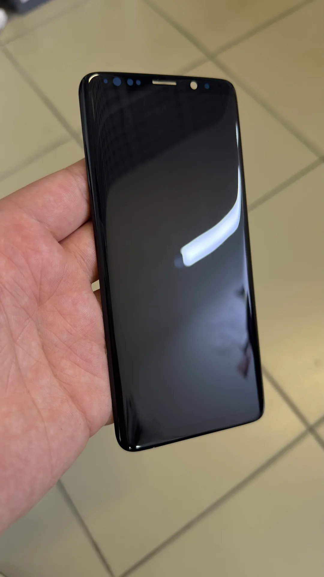 Экран samsung galaxy S9 - изображение 1