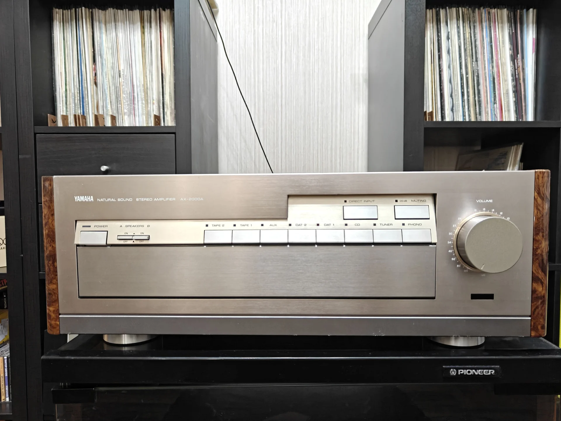 Усилитель Yamaha AX-2000A - изображение 1
