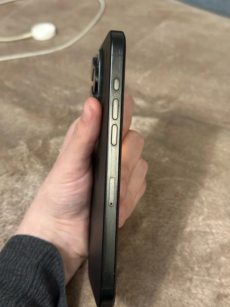 Apple iPhone 15 Pro Max 512 ГБ e-sim,nano sim - миниатюра 3