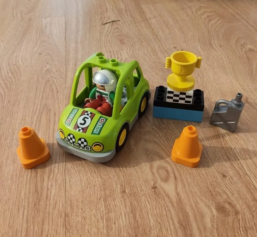 Lego duplo Гоночный автомобиль конструктор - изображение 1