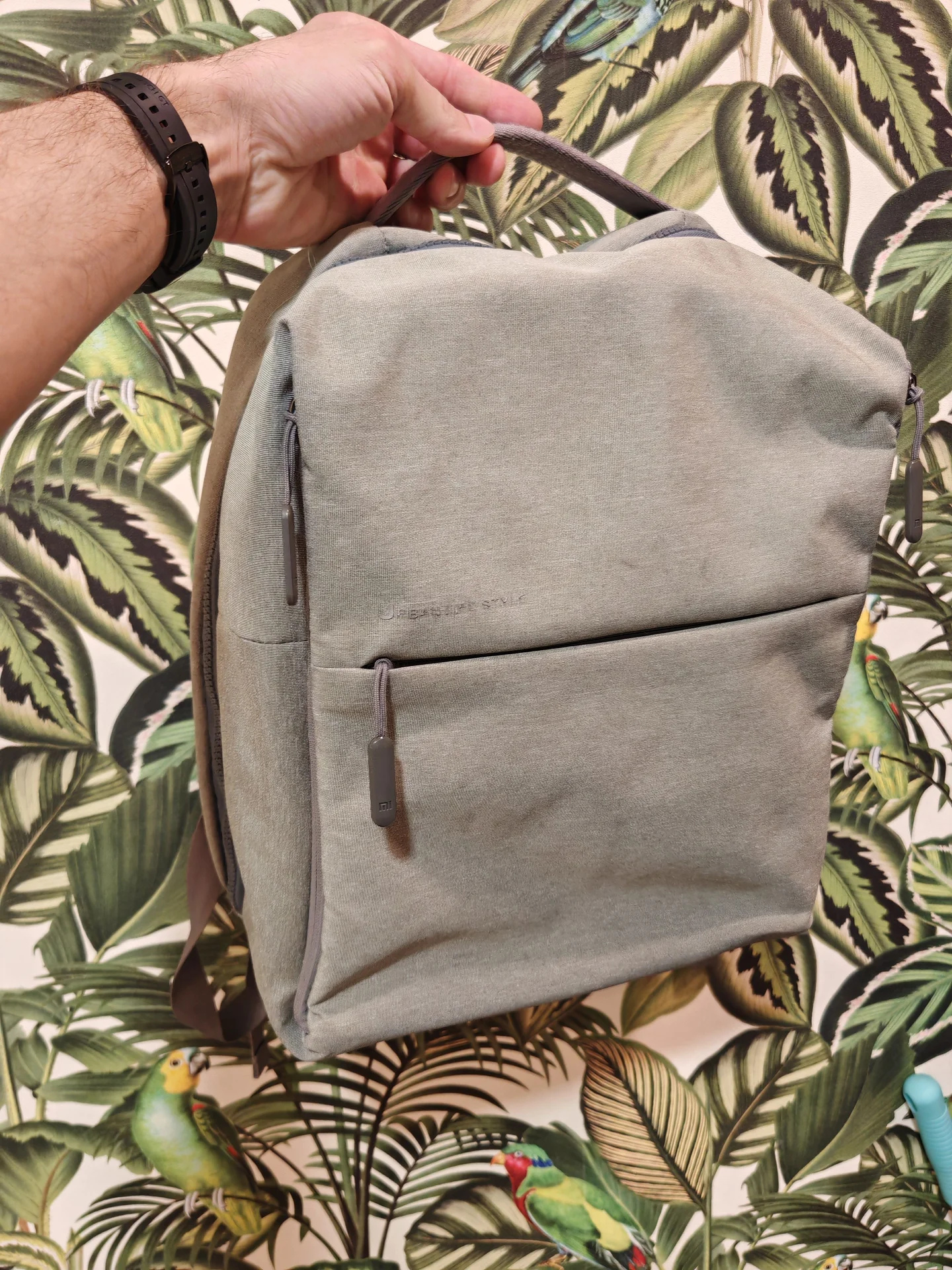 Рюкзак Xiaomi City Backpack Light Grey - изображение 1