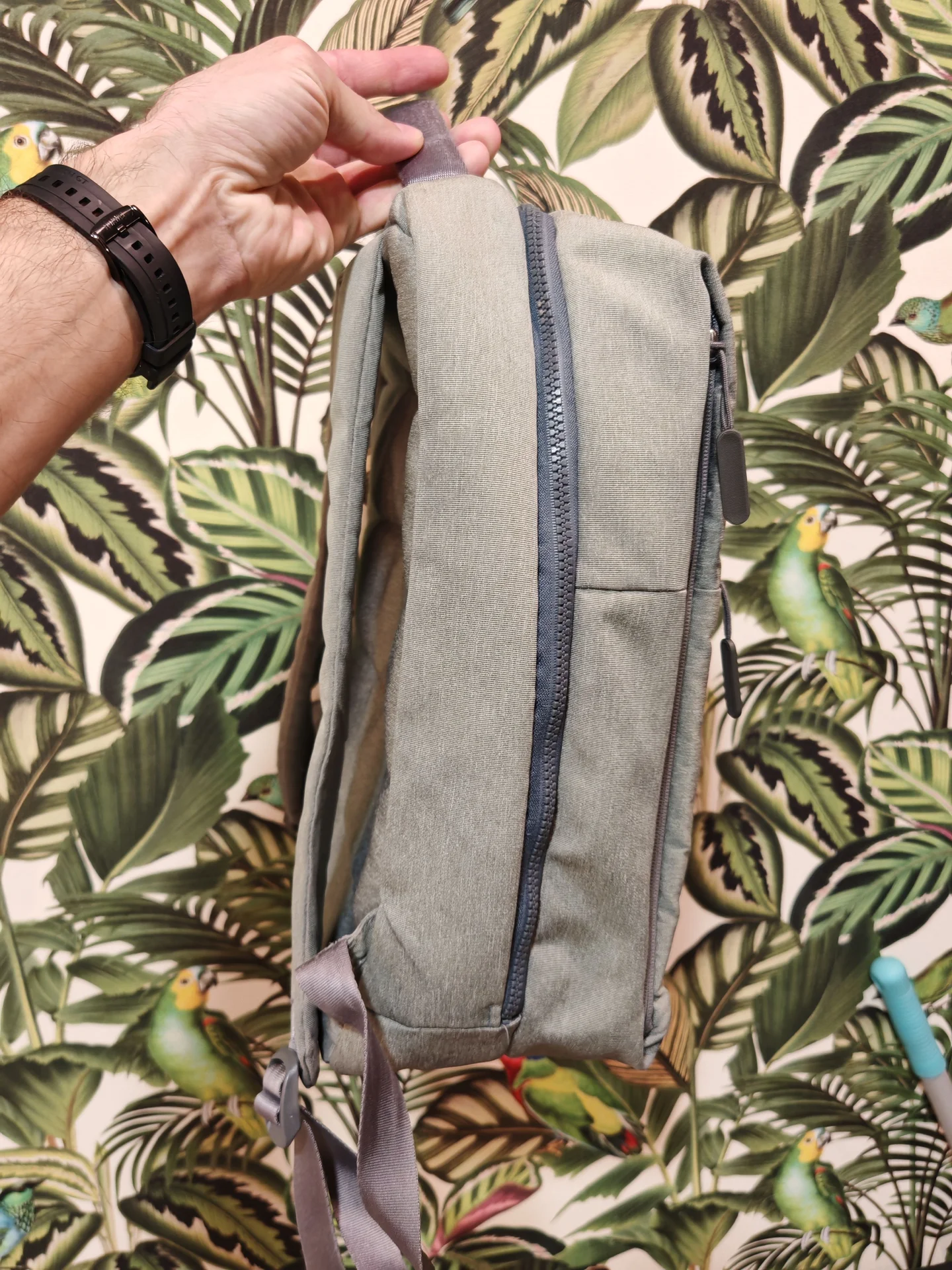 Рюкзак Xiaomi City Backpack Light Grey - миниатюра 2
