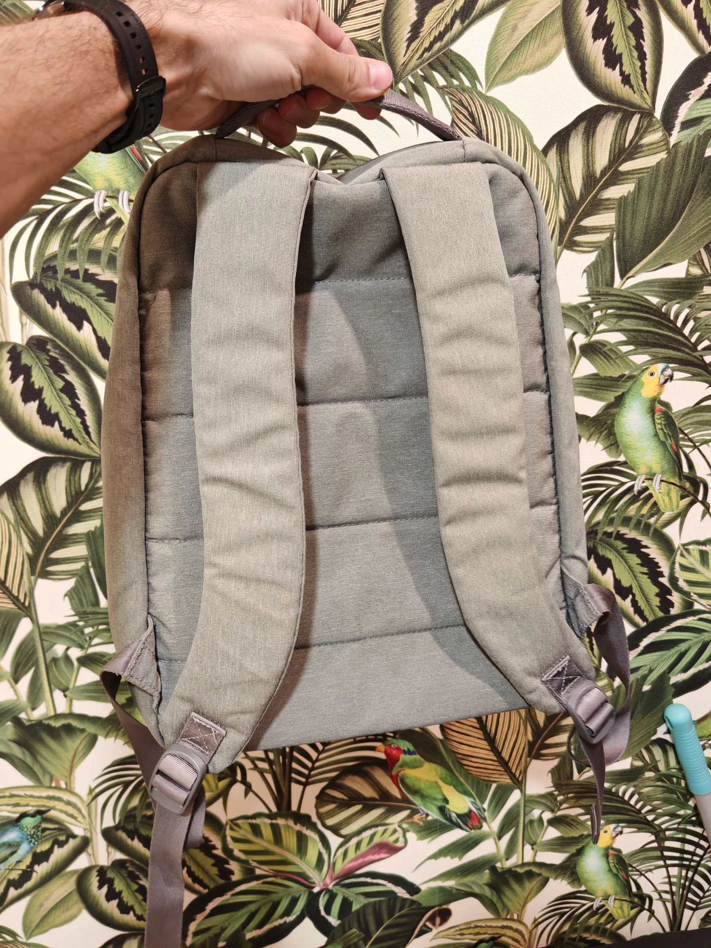 Рюкзак Xiaomi City Backpack Light Grey - миниатюра 3