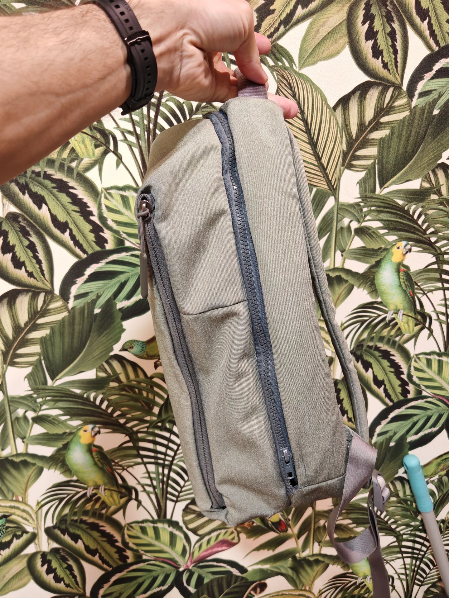 Рюкзак Xiaomi City Backpack Light Grey - миниатюра 4