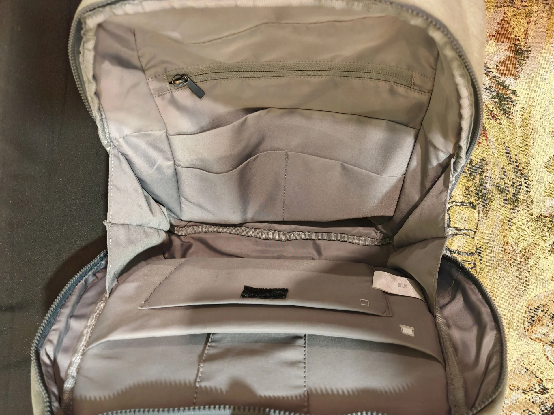 Рюкзак Xiaomi City Backpack Light Grey - миниатюра 8