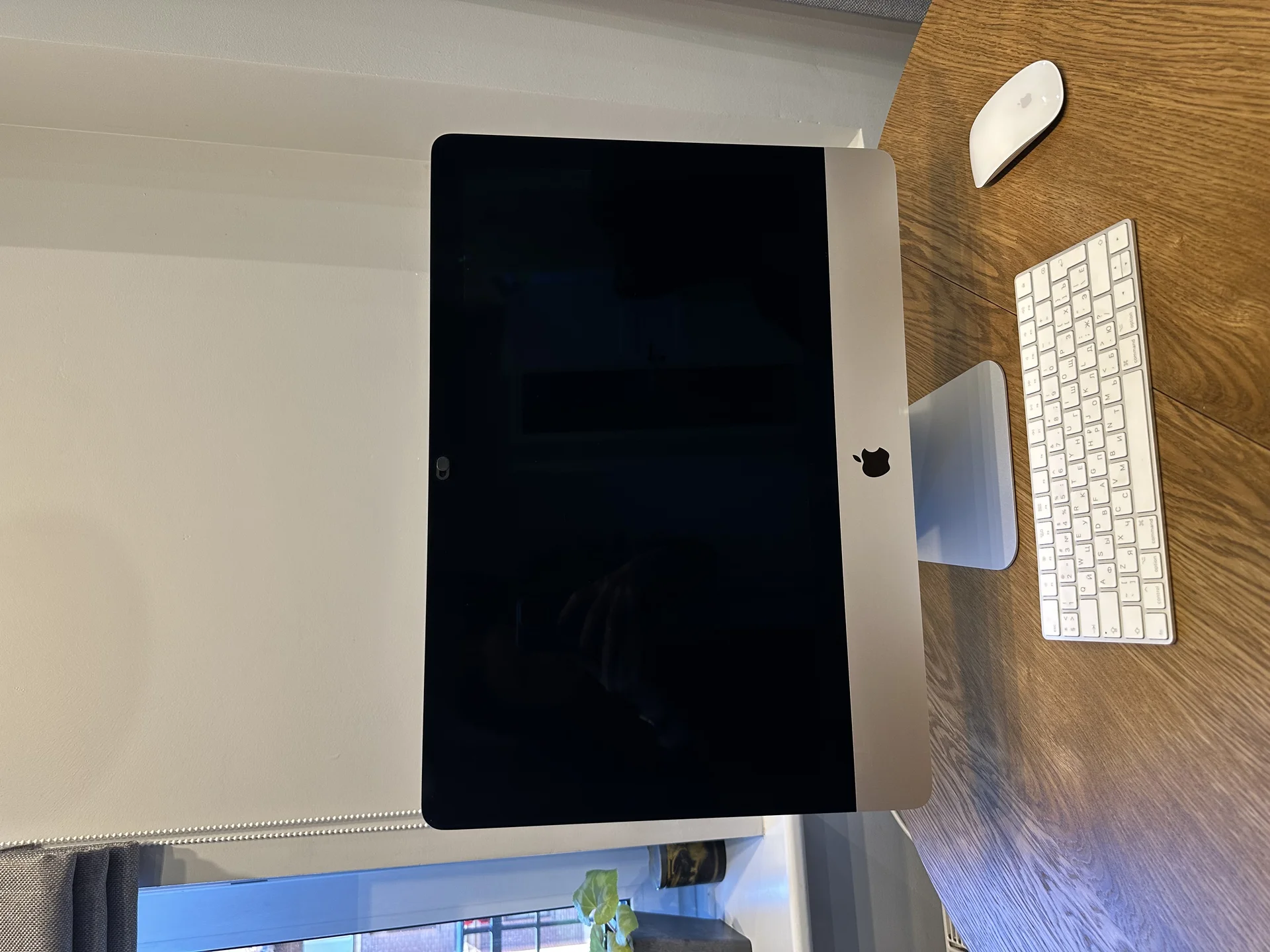 iMac 21.5 2019 8гб/1тб - изображение 1