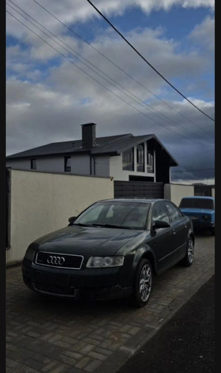 Audi A4B6 1.8 Turbo Quattro - изображение 1