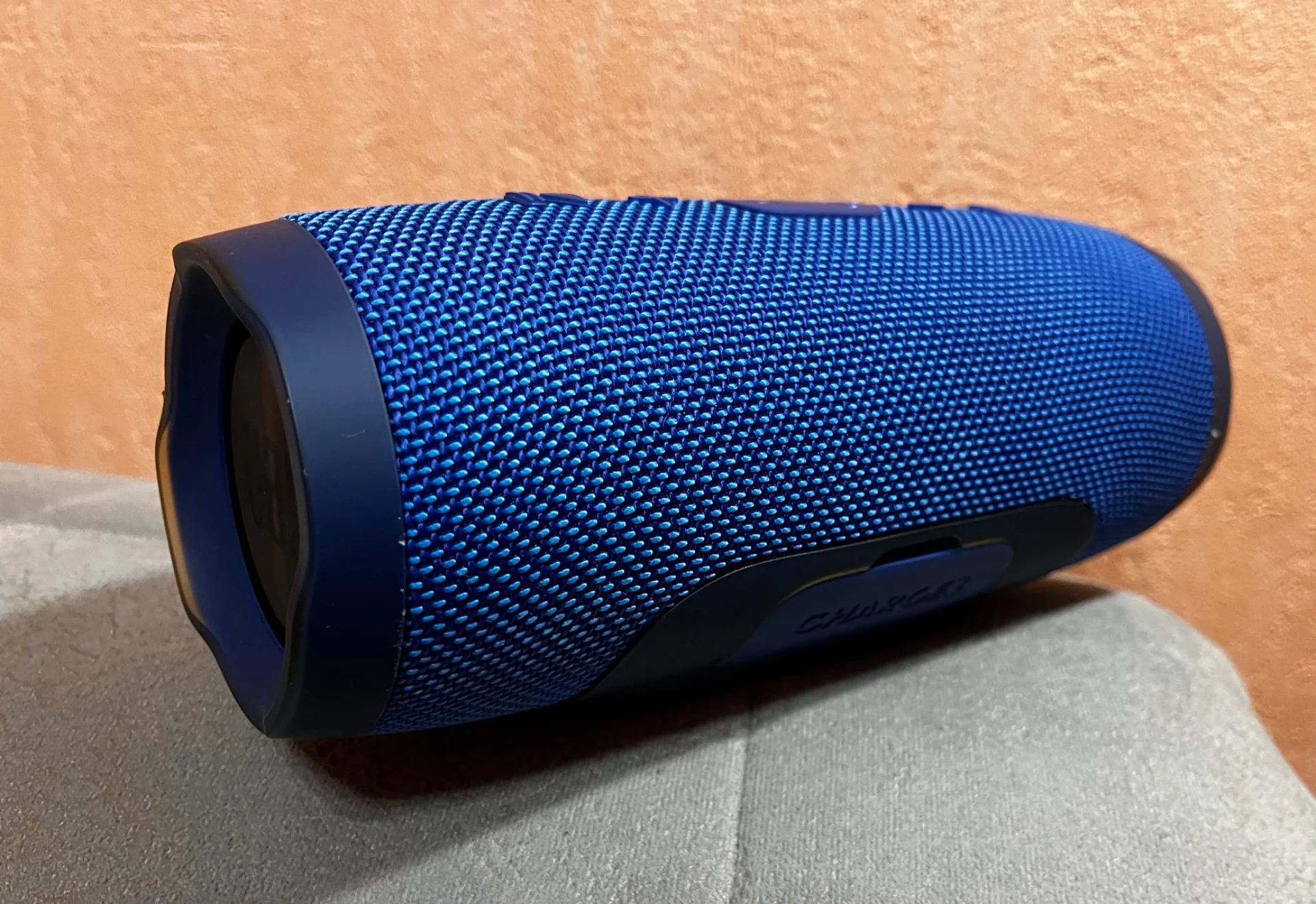 Колонка JBL Charge 3 оригинал - миниатюра 3