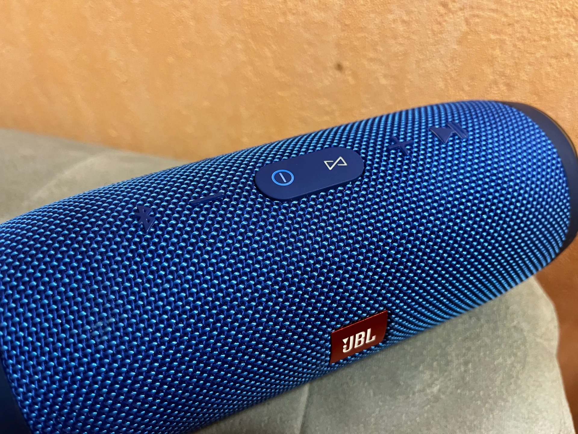 Колонка JBL Charge 3 оригинал - миниатюра 5