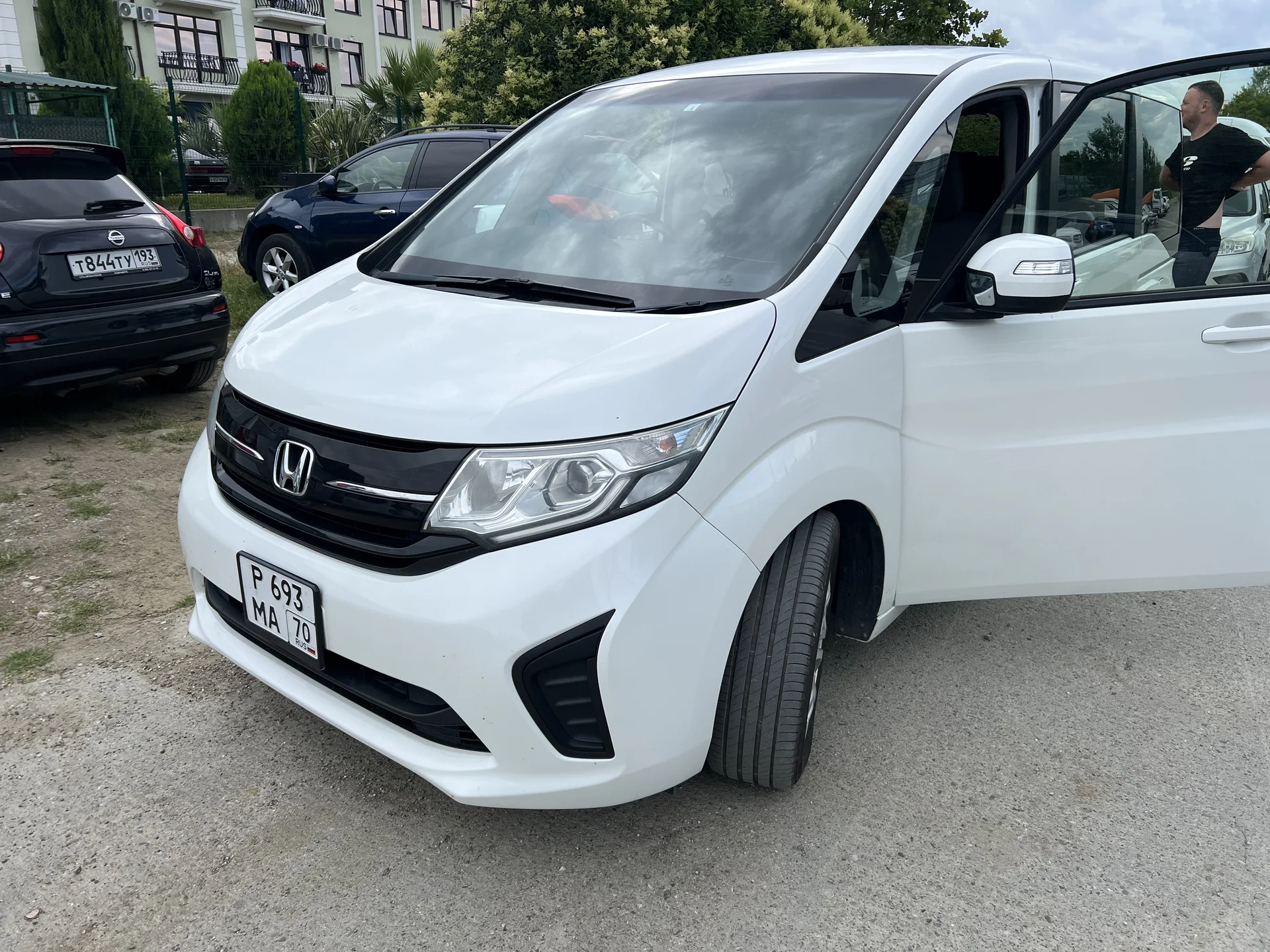 Honda Stepwgn 2015 - миниатюра 2