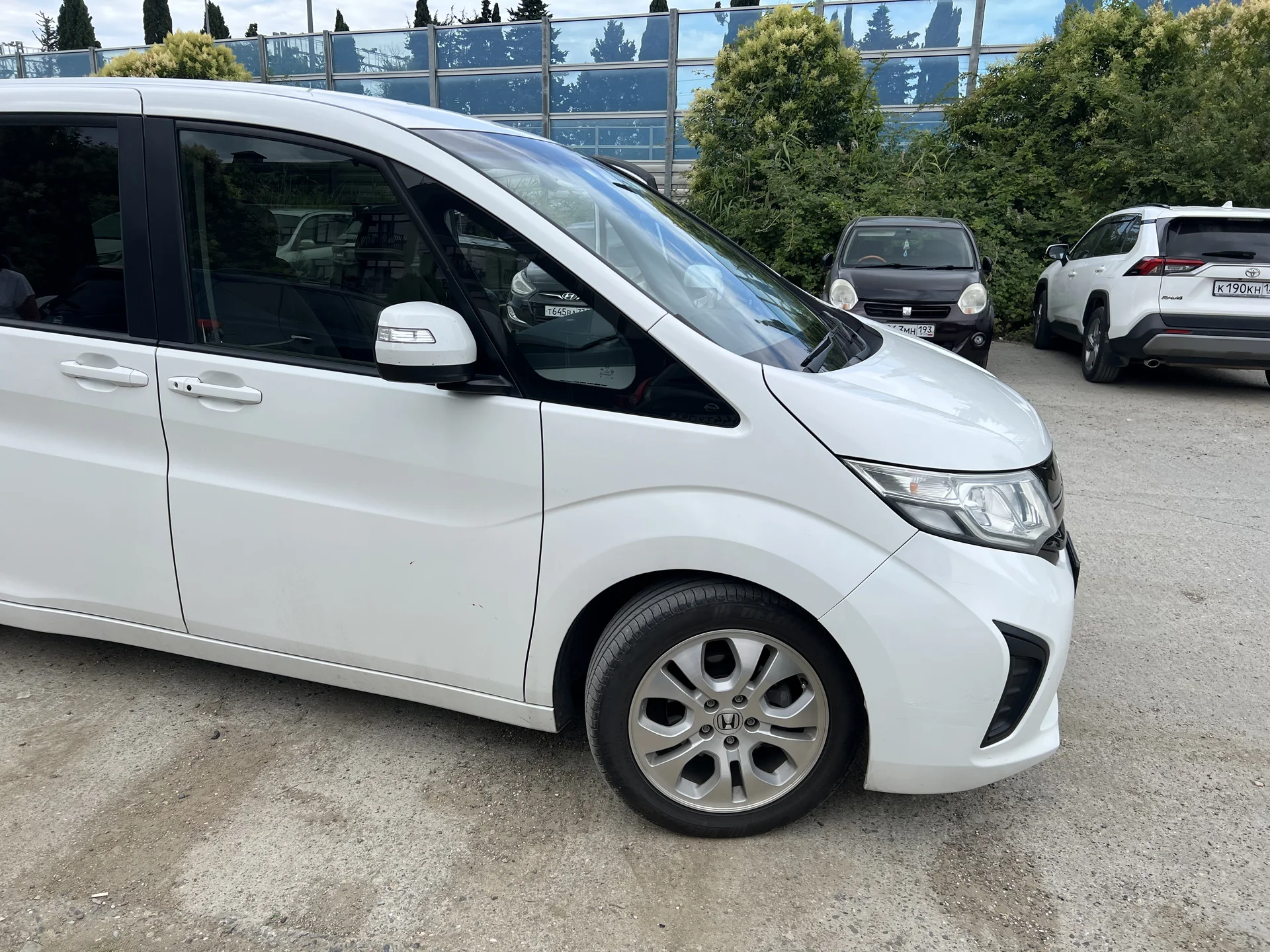 Honda Stepwgn 2015 - миниатюра 6