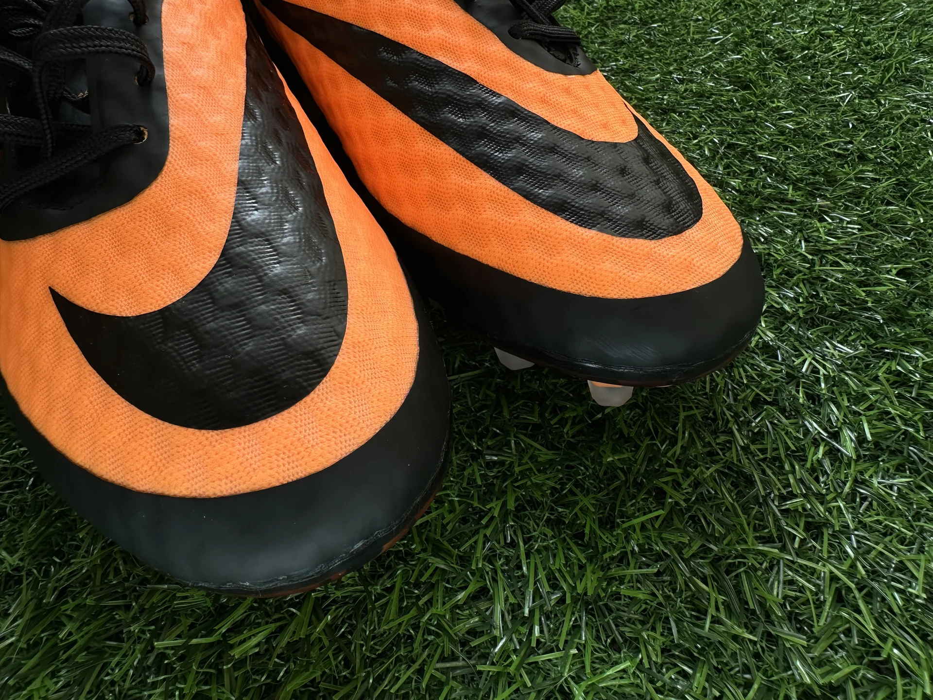 Футбольные бутсы nike hypervenom - миниатюра 5