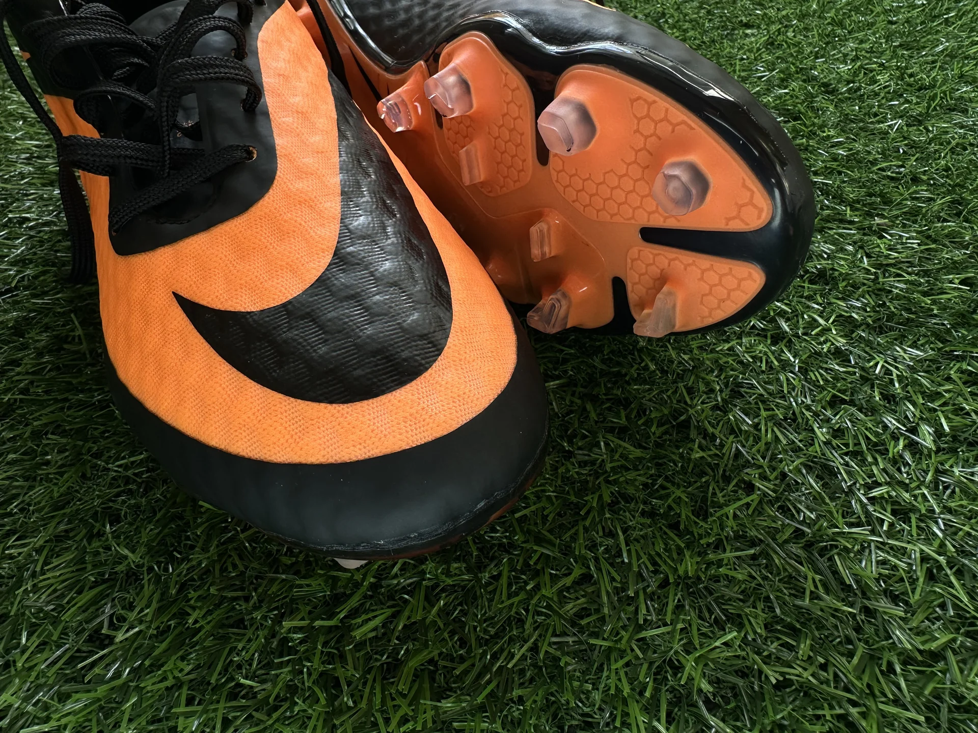 Футбольные бутсы nike hypervenom - миниатюра 6