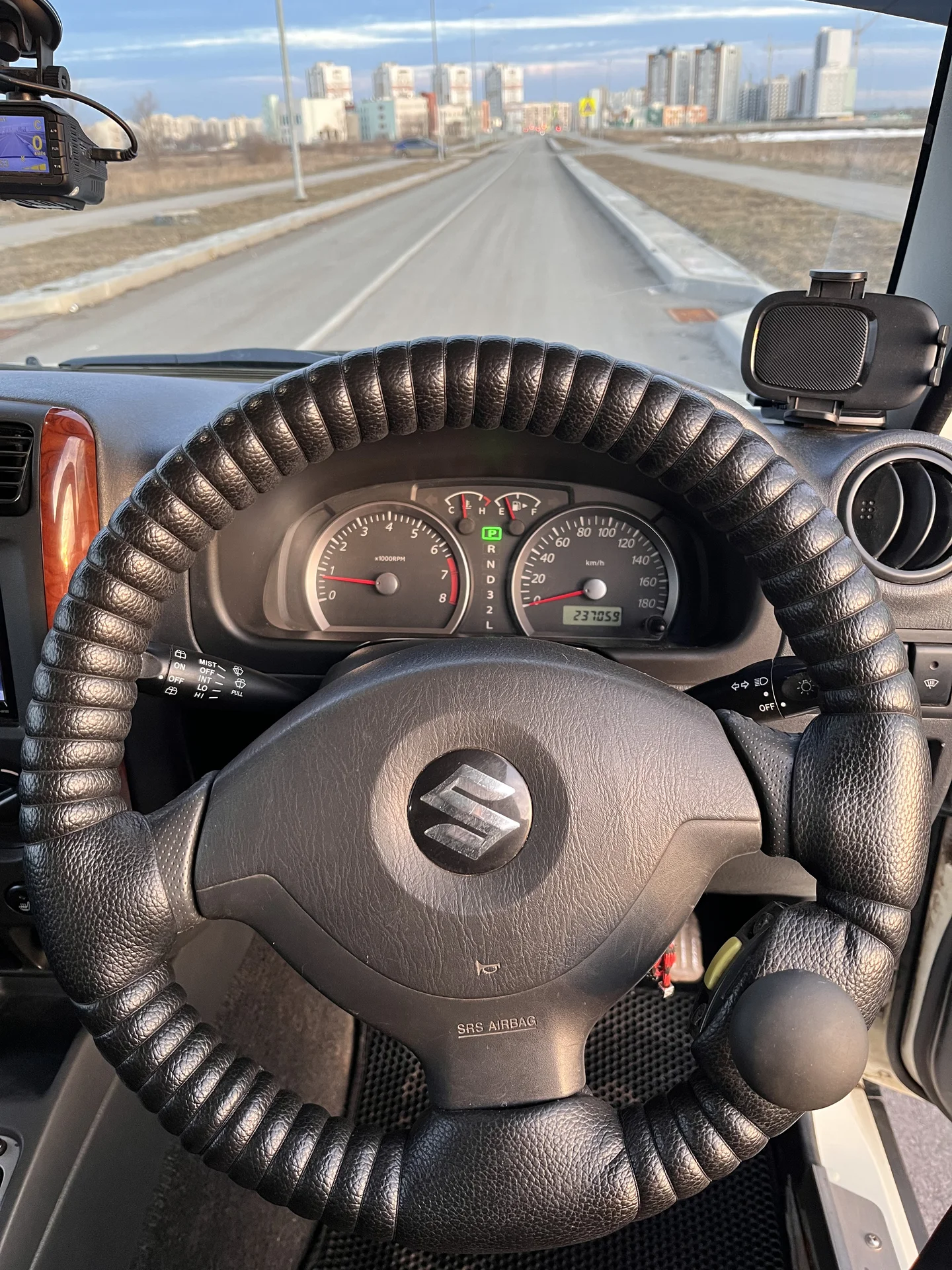 Suzuki Jimny Sierra - миниатюра 20