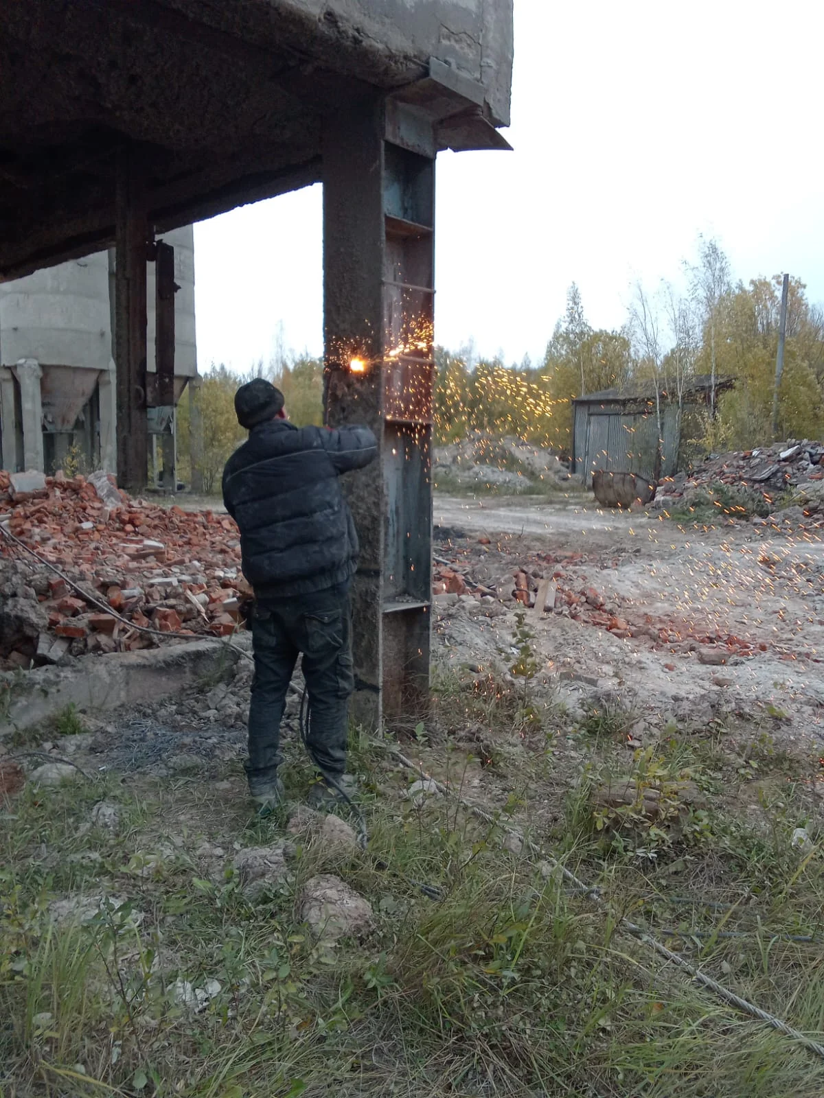 Демонтаж б/у трубопроводов и металлоконструкций. - миниатюра 10