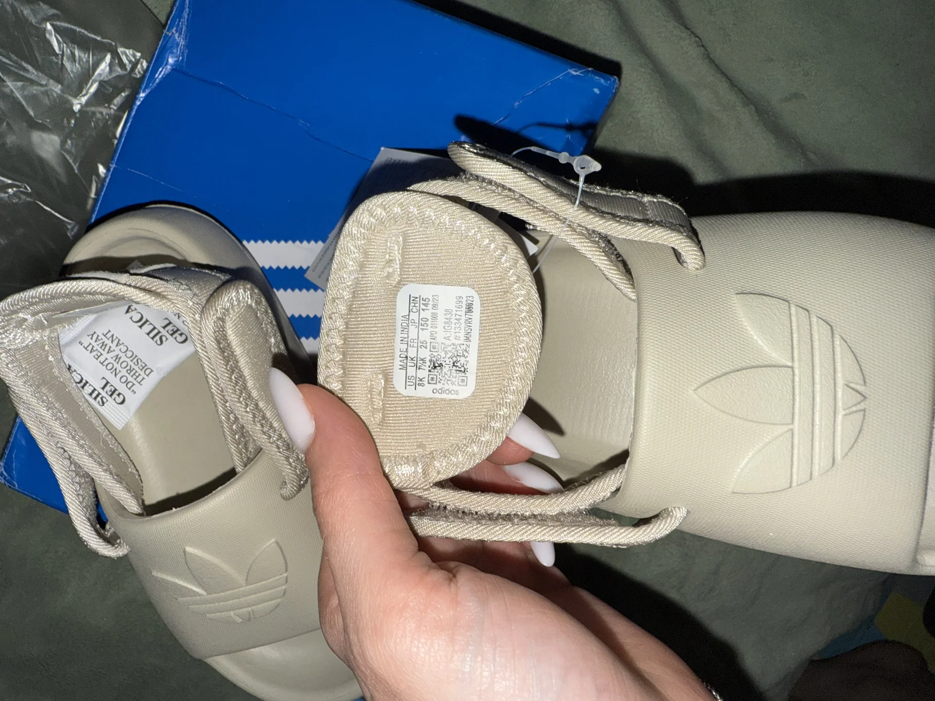 Новые Тапочки босоножки Adidas сандалии 25 - миниатюра 3