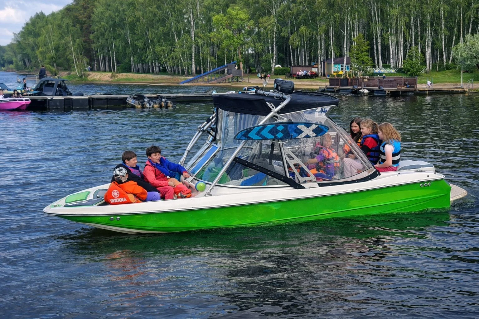 ВейкСерф буксировщик Mastercraft x2 - миниатюра 6