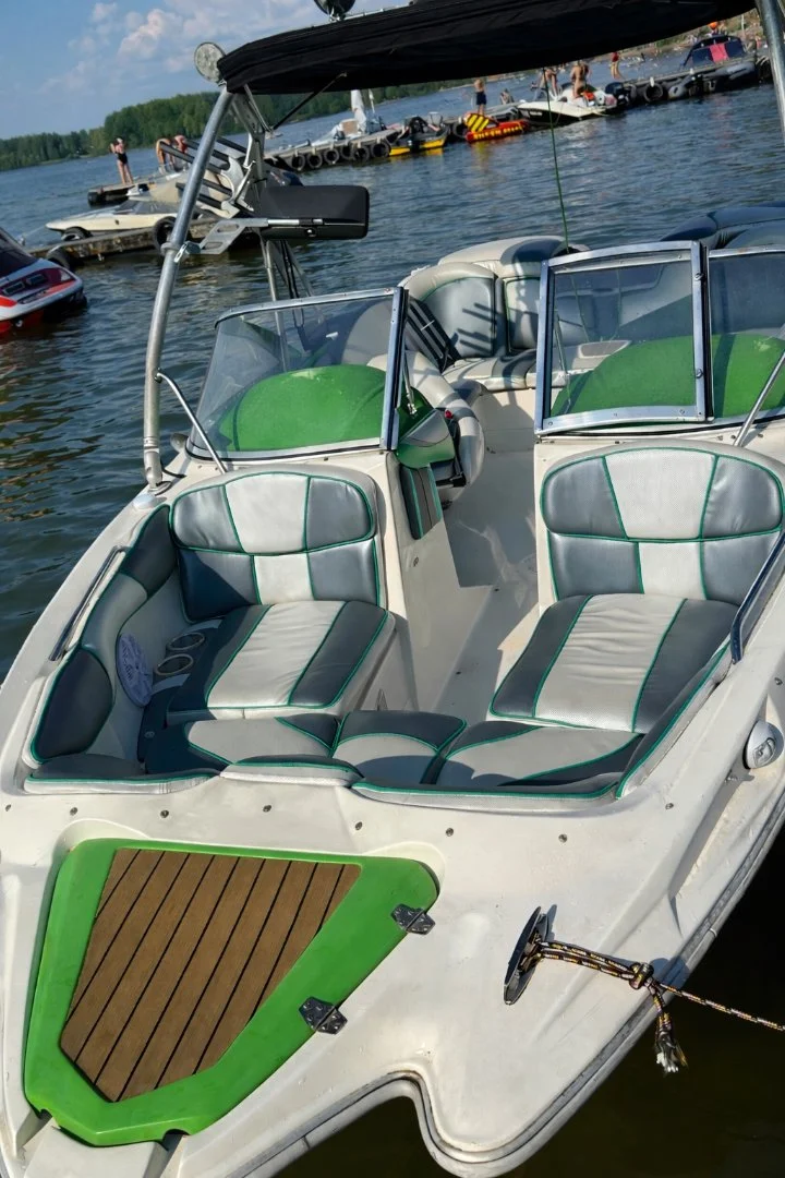 ВейкСерф буксировщик Mastercraft x2 - миниатюра 8