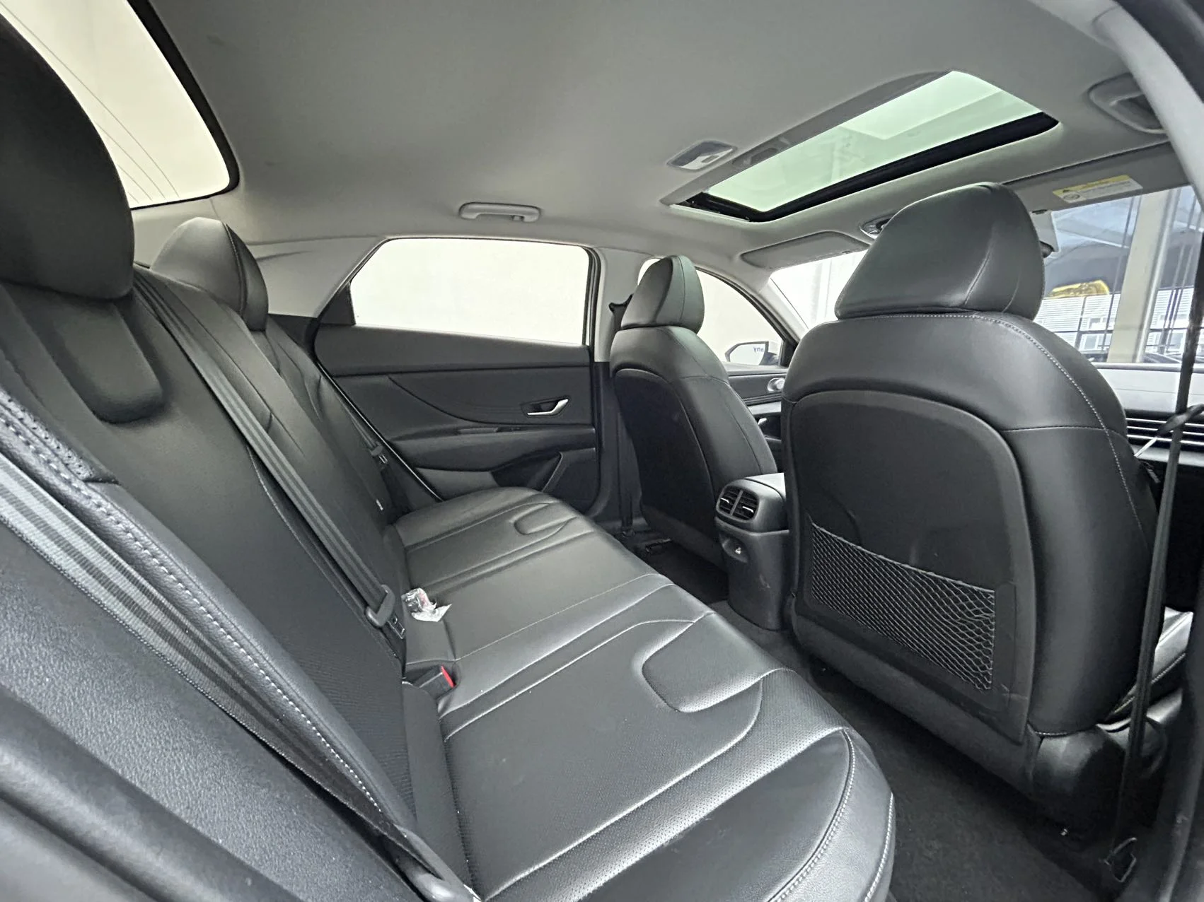 Hyundai/Elantra 1.5  2022г. - миниатюра 11