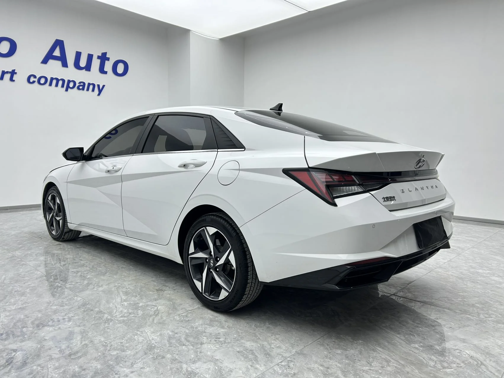 Hyundai/Elantra 1.5 2021 - миниатюра 4