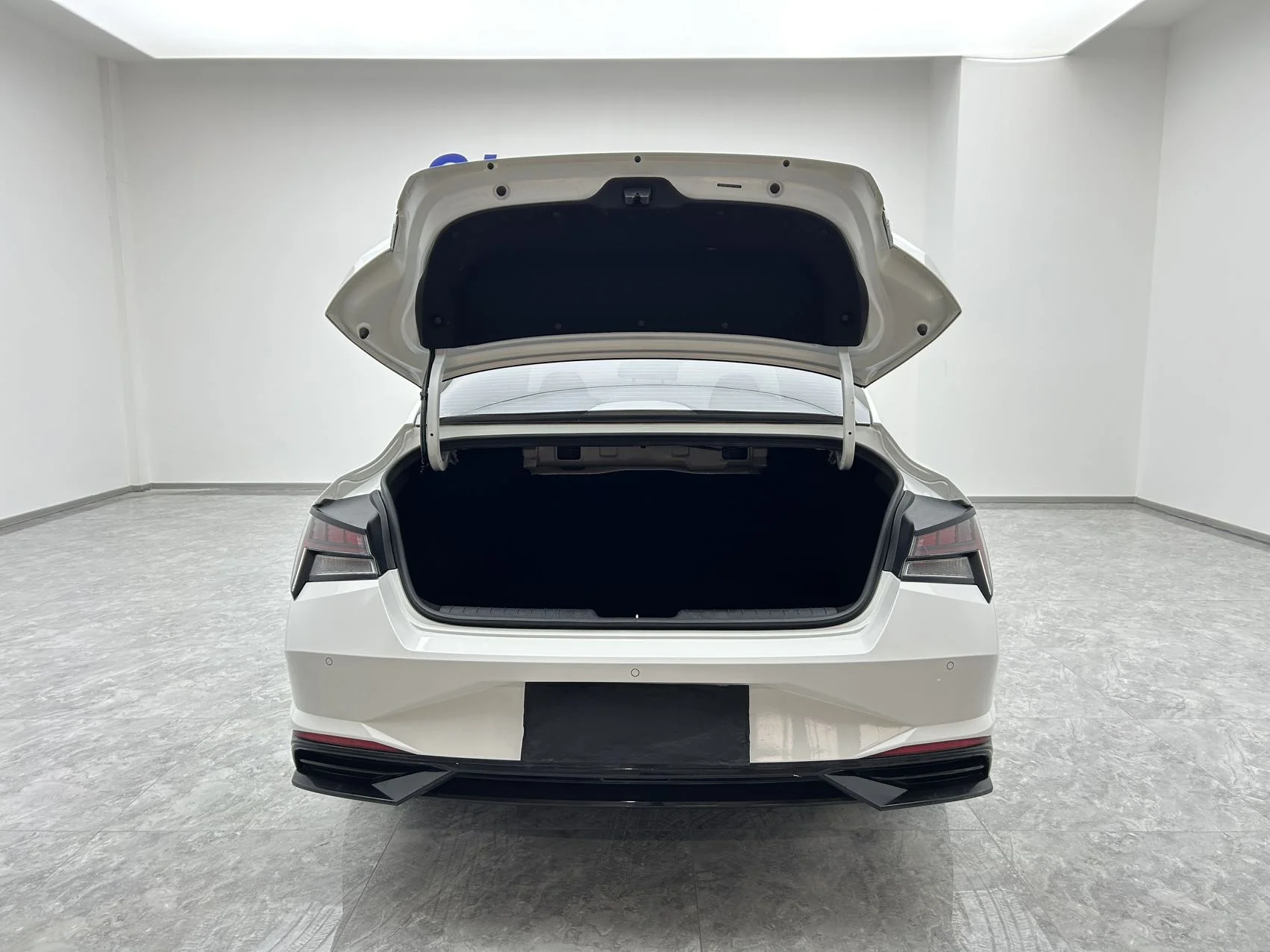 Hyundai/Elantra 1.5 2021 - миниатюра 22
