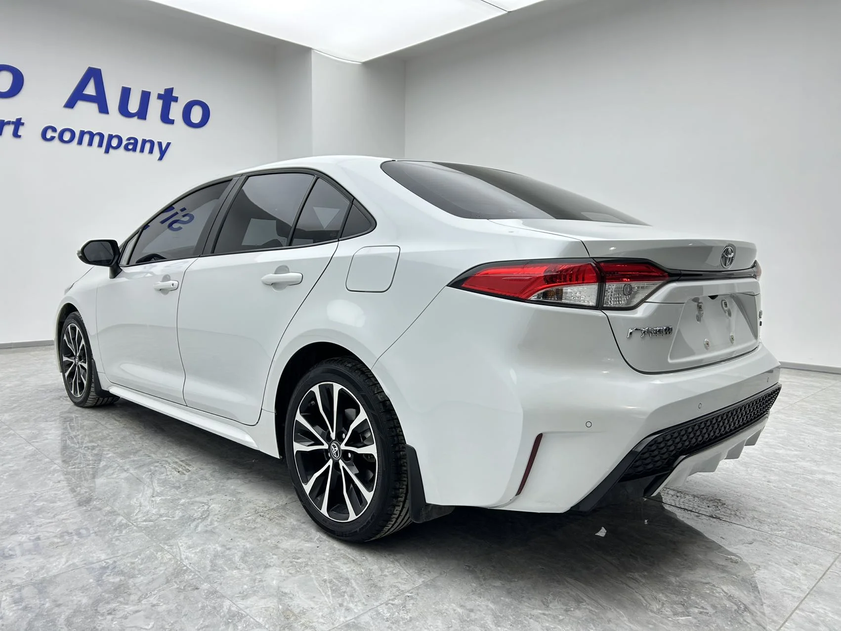 Toyota Levin 1.2  2022г - миниатюра 9