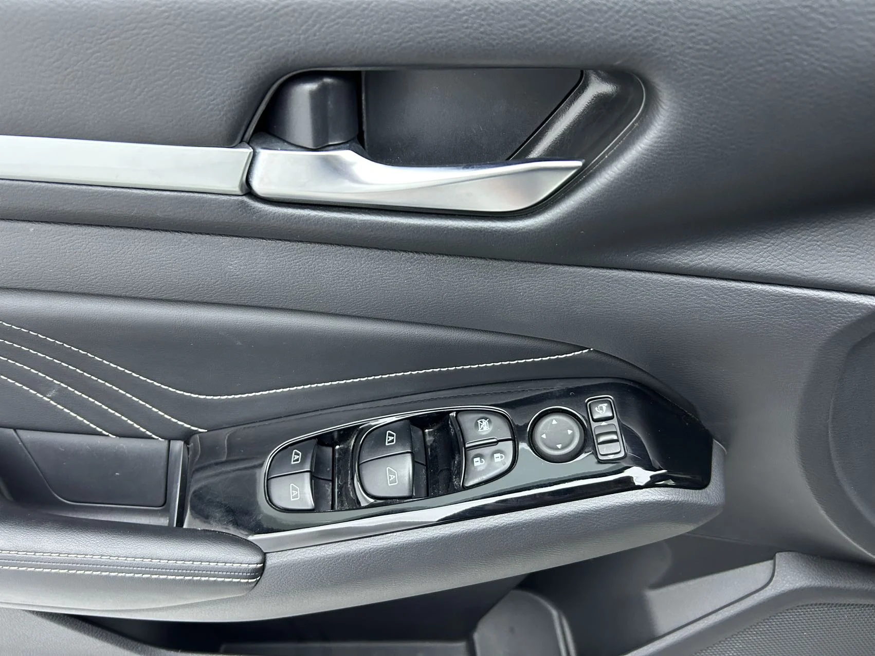 Nissan ALTIMA 2.0 2022г - миниатюра 18
