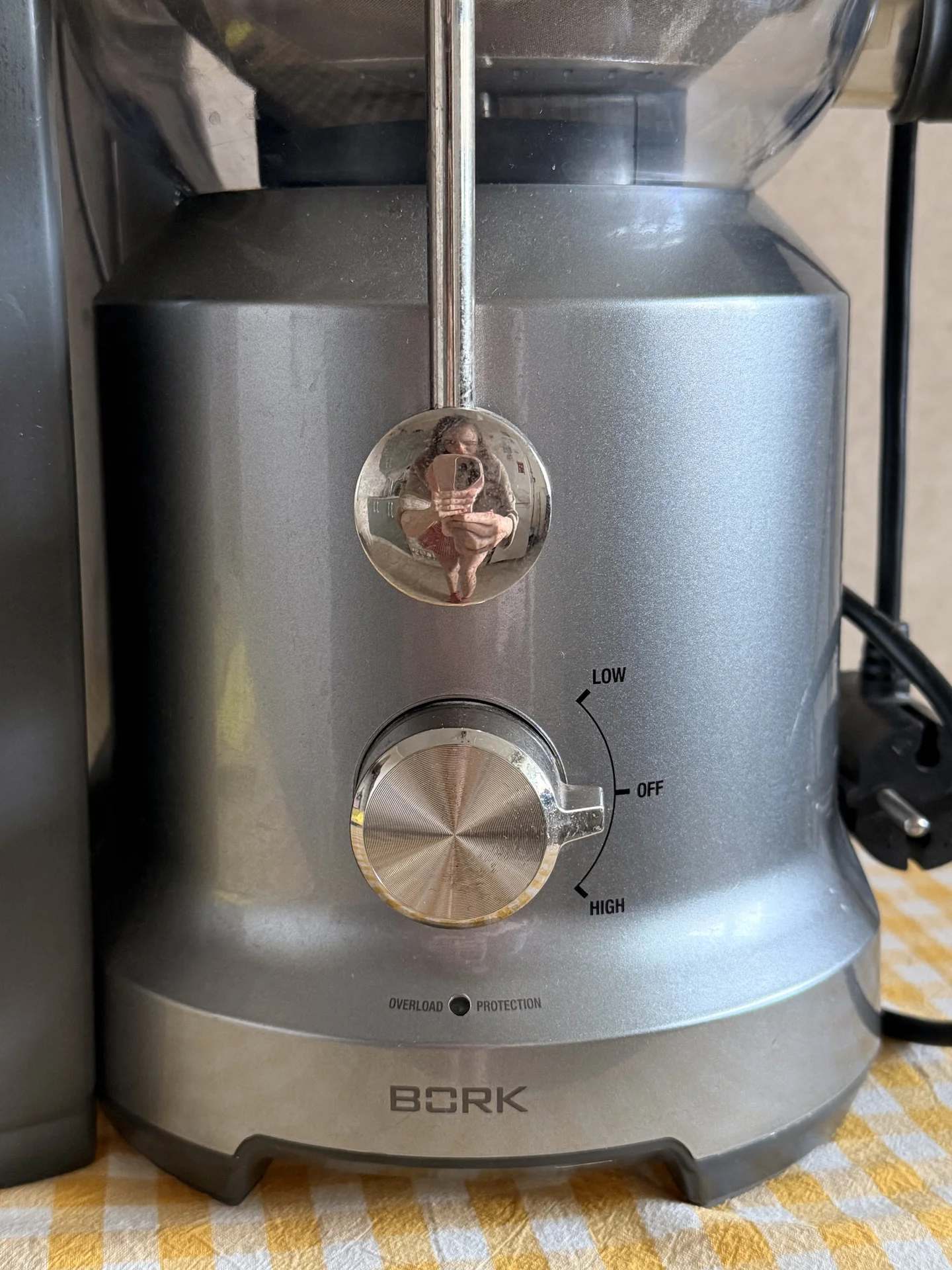 Соковыжималка Bork s701 центробежная - миниатюра 7