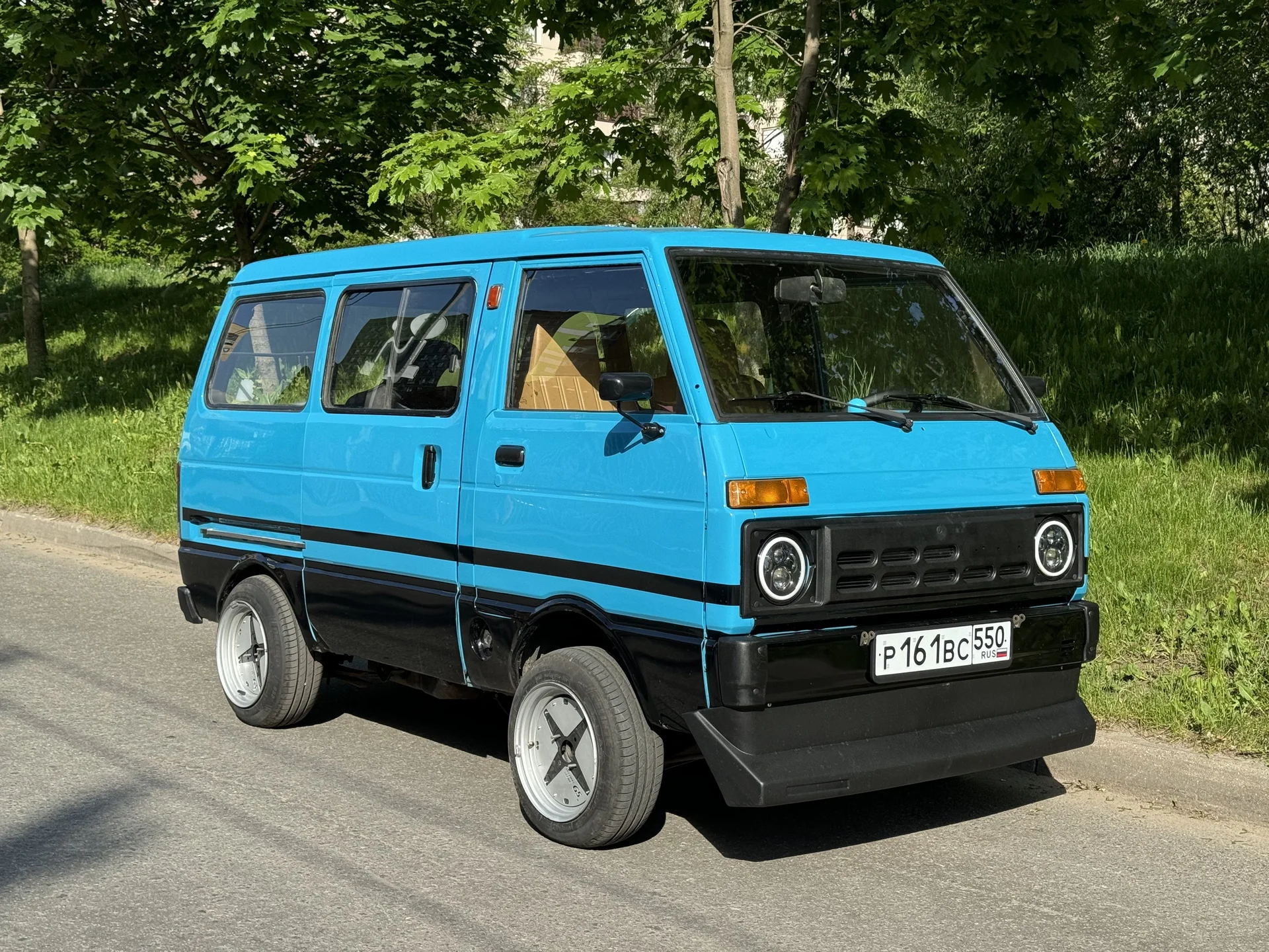 Daihatsu Hijet - миниатюра 2