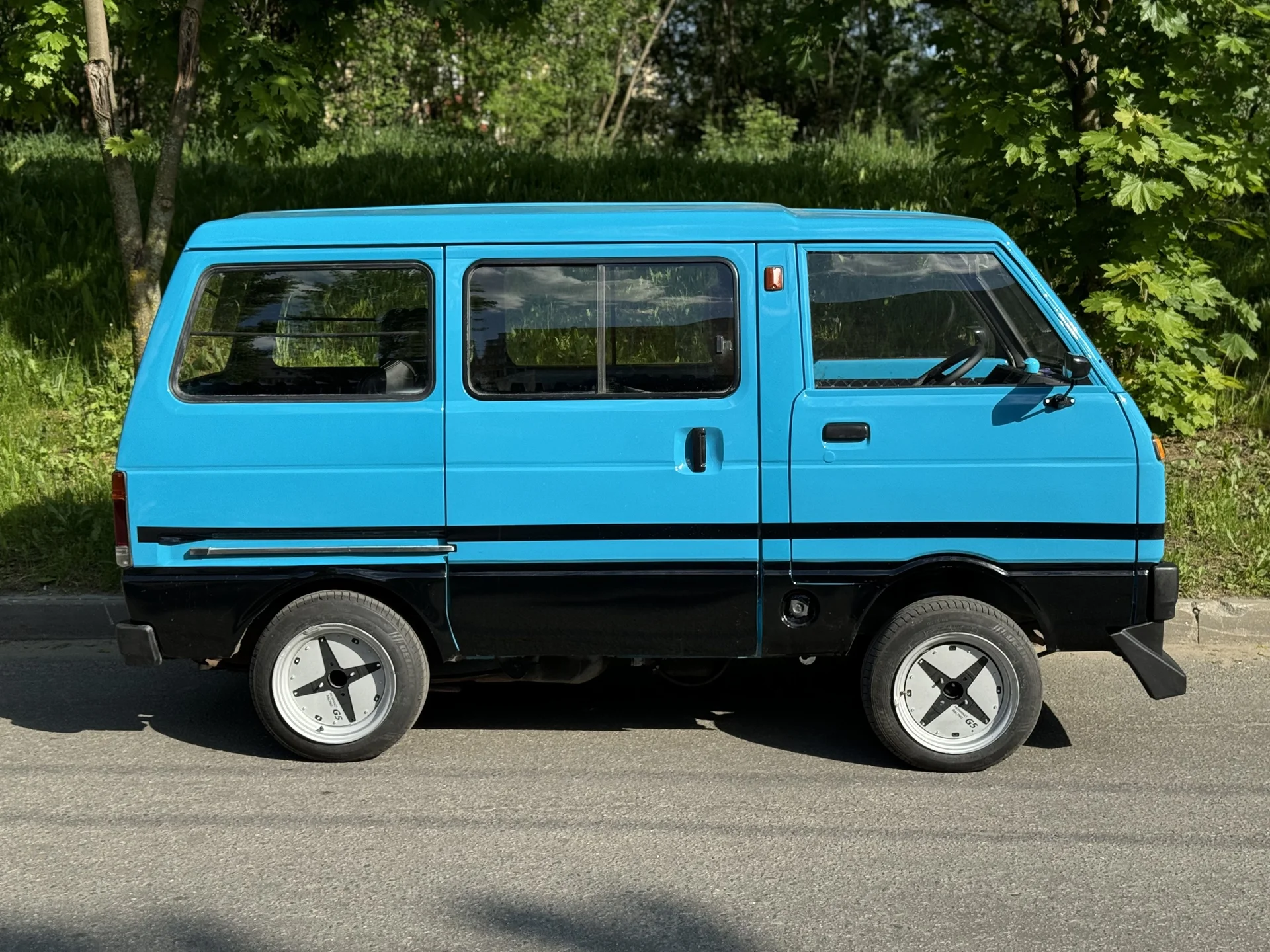 Daihatsu Hijet - миниатюра 3