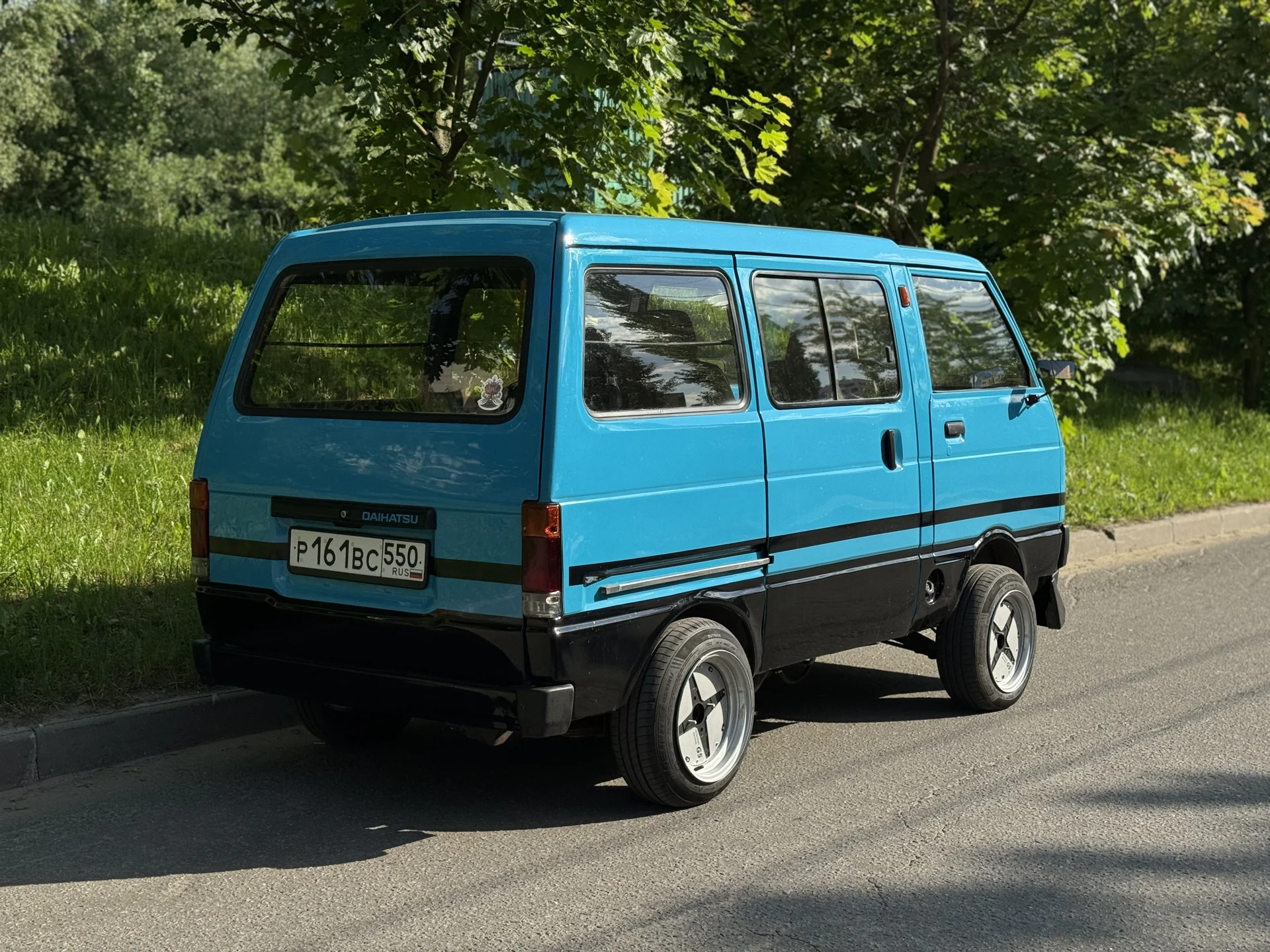 Daihatsu Hijet - миниатюра 4
