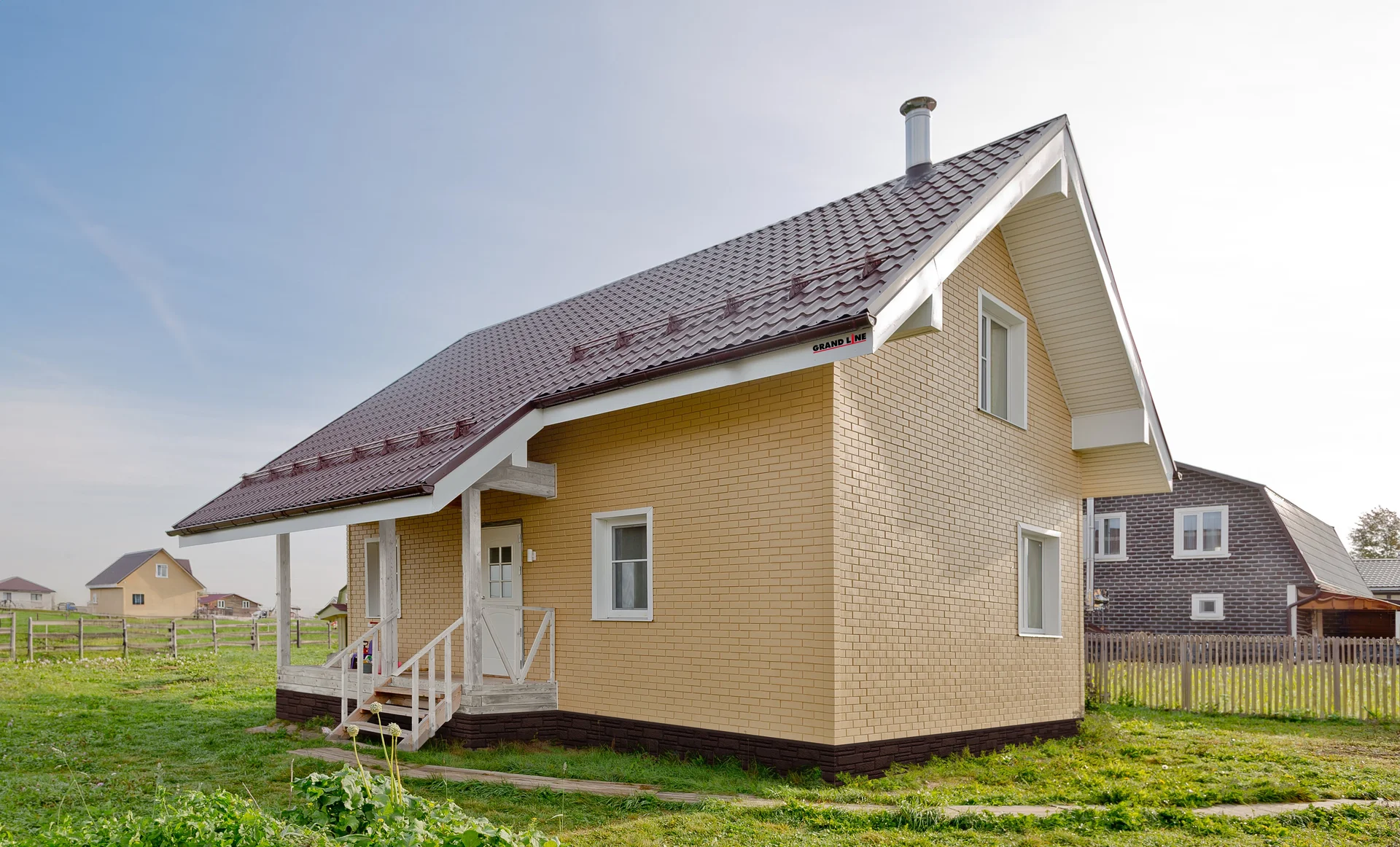 Фасадные панели для наружной отделки дома - миниатюра 5