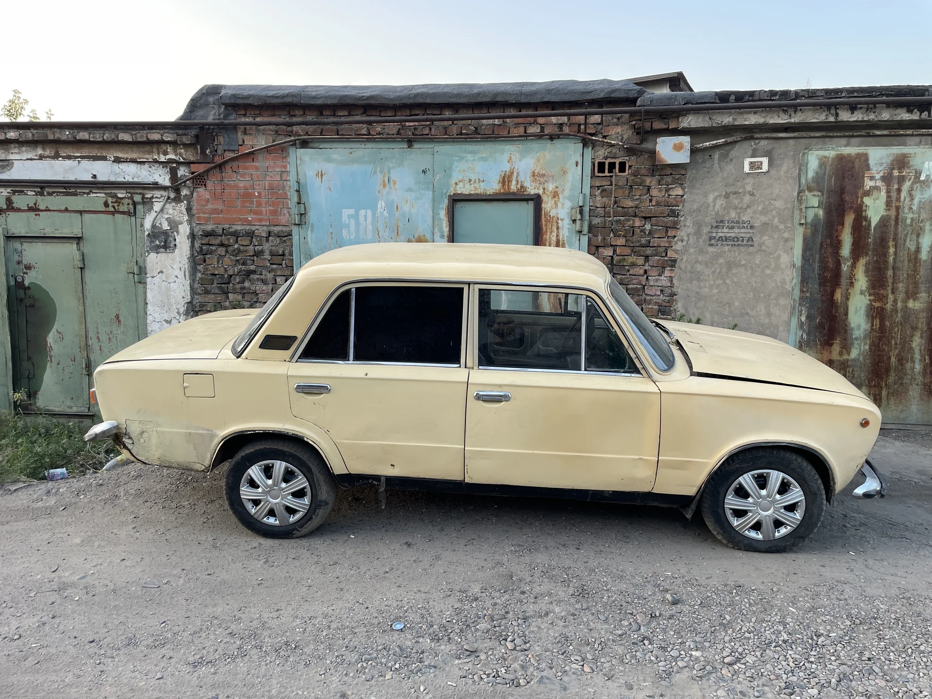ВАЗ 21011 в разбор по запчастям - миниатюра 3