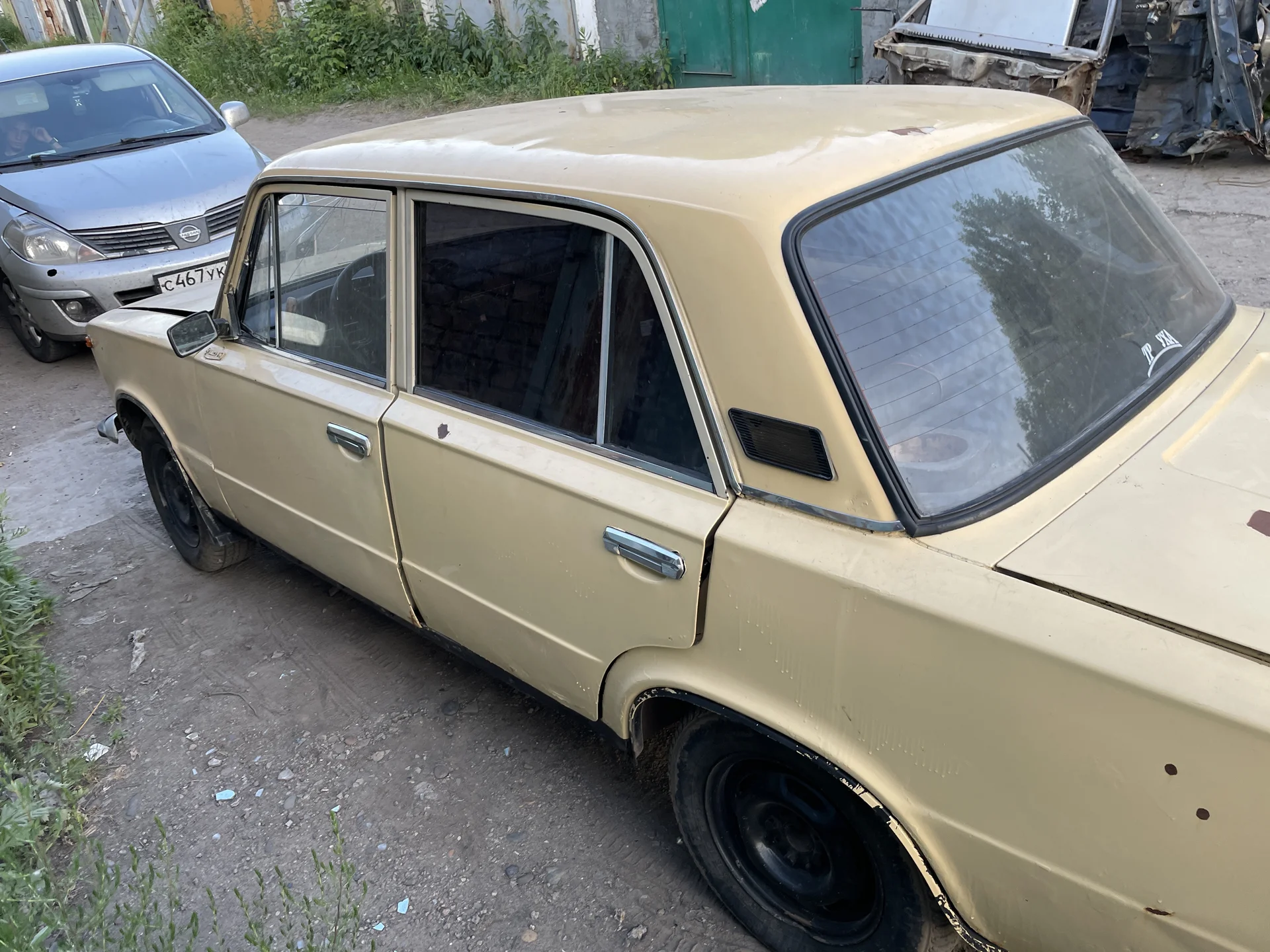 ВАЗ 21011 в разбор по запчастям - миниатюра 4
