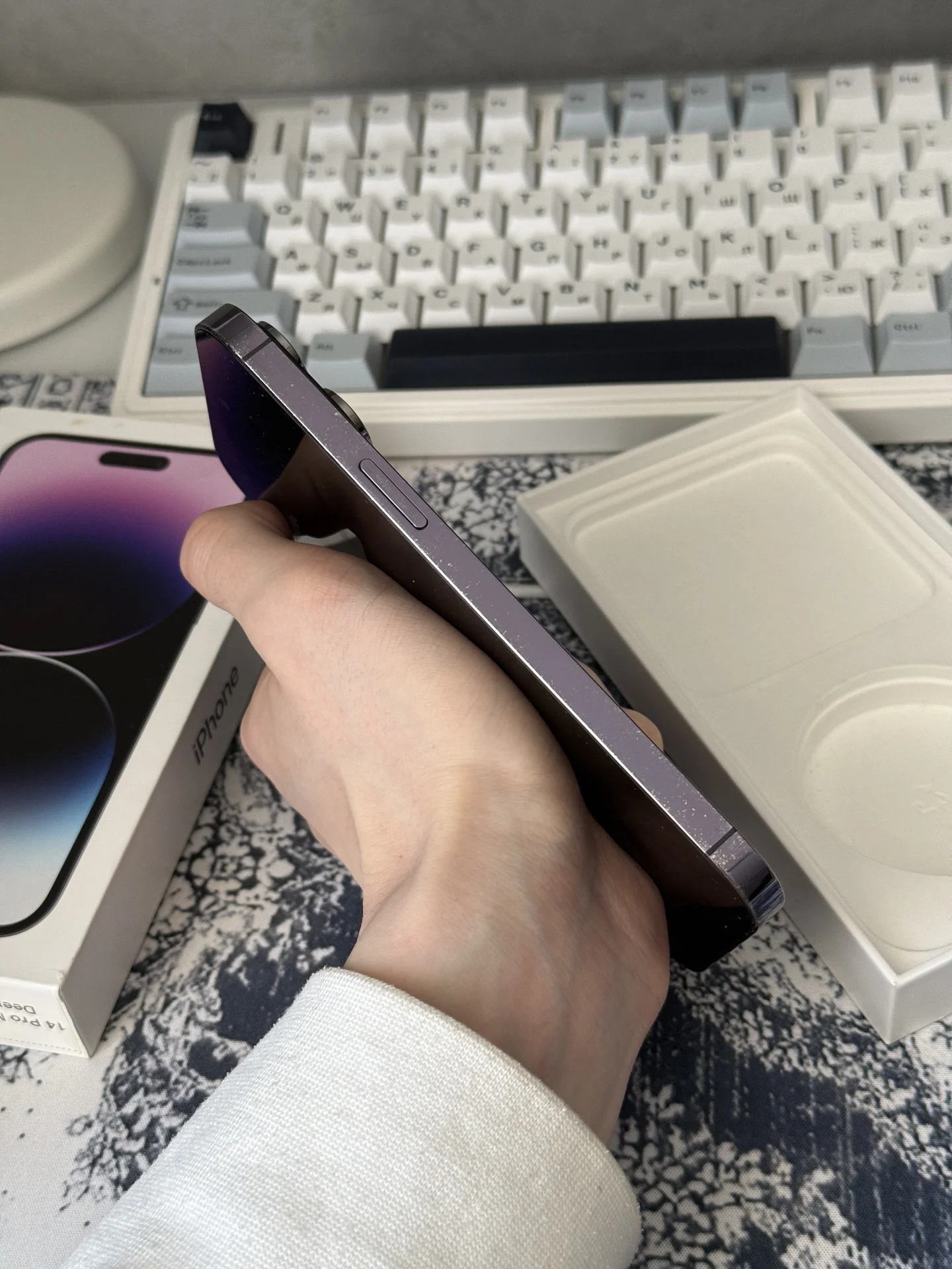 iPhone 14 Pro Max 256gb - миниатюра 2