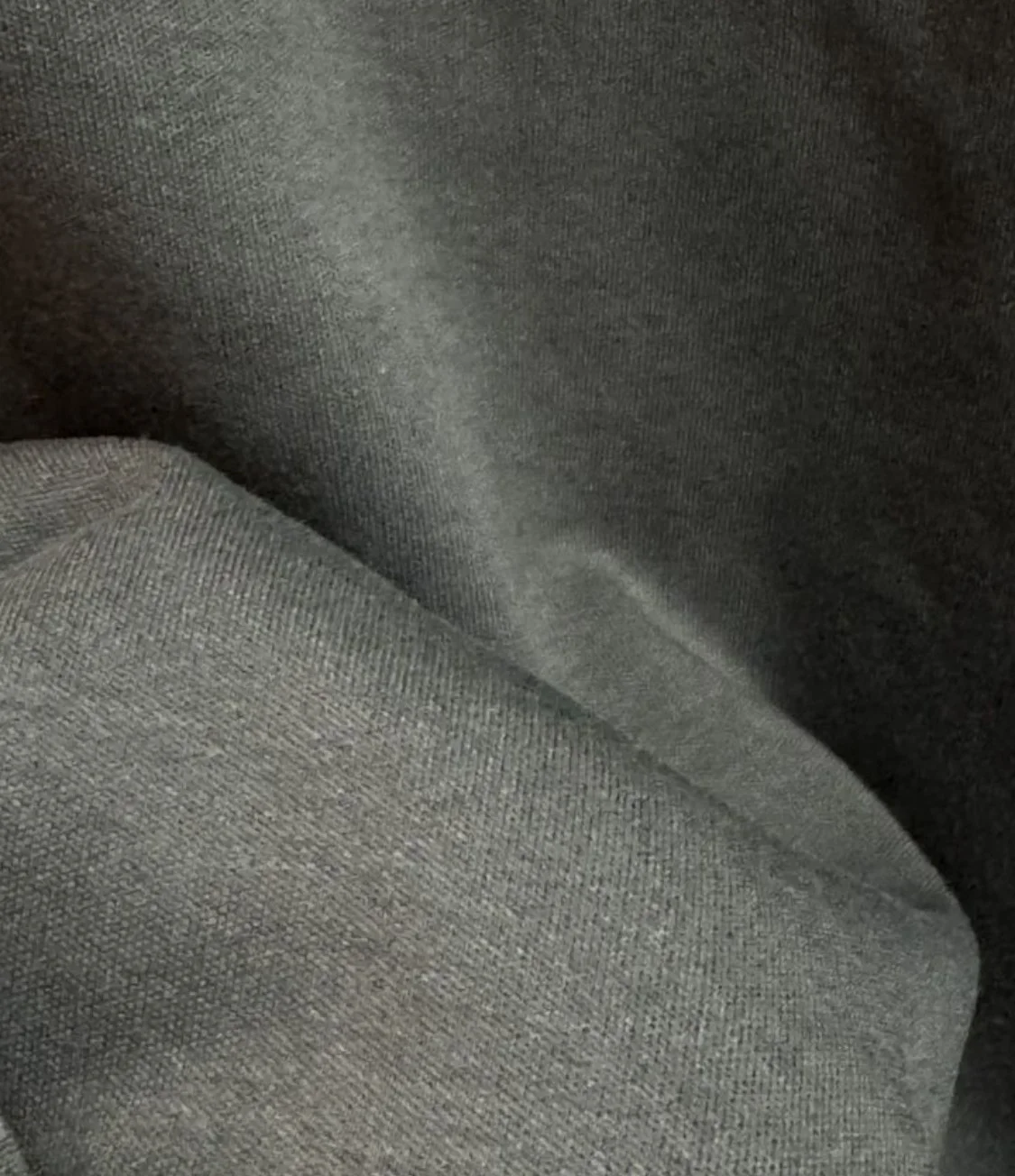 Uniqlo U M,L,XL женская футболка Европа - миниатюра 3