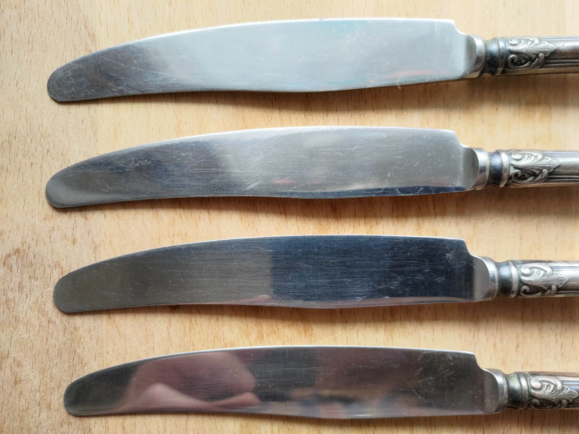 Ножи столовые СССР мельхиор МНЦ 15-20, ЗiШ, ЗиШ - миниатюра 3